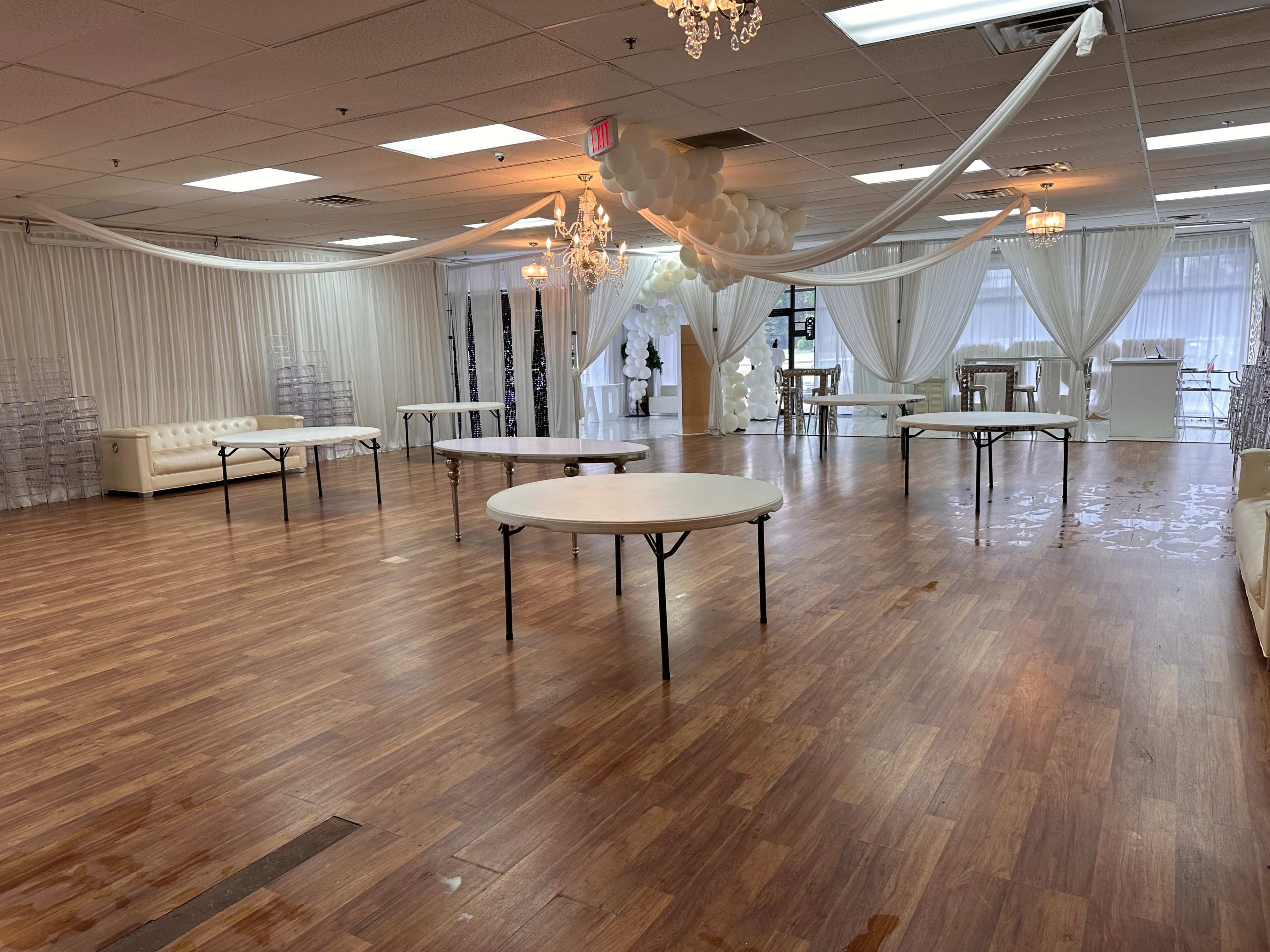 Suburan, Upscale Classy Lounge/Micro Event Venue Image in , Lawrenceville, GA