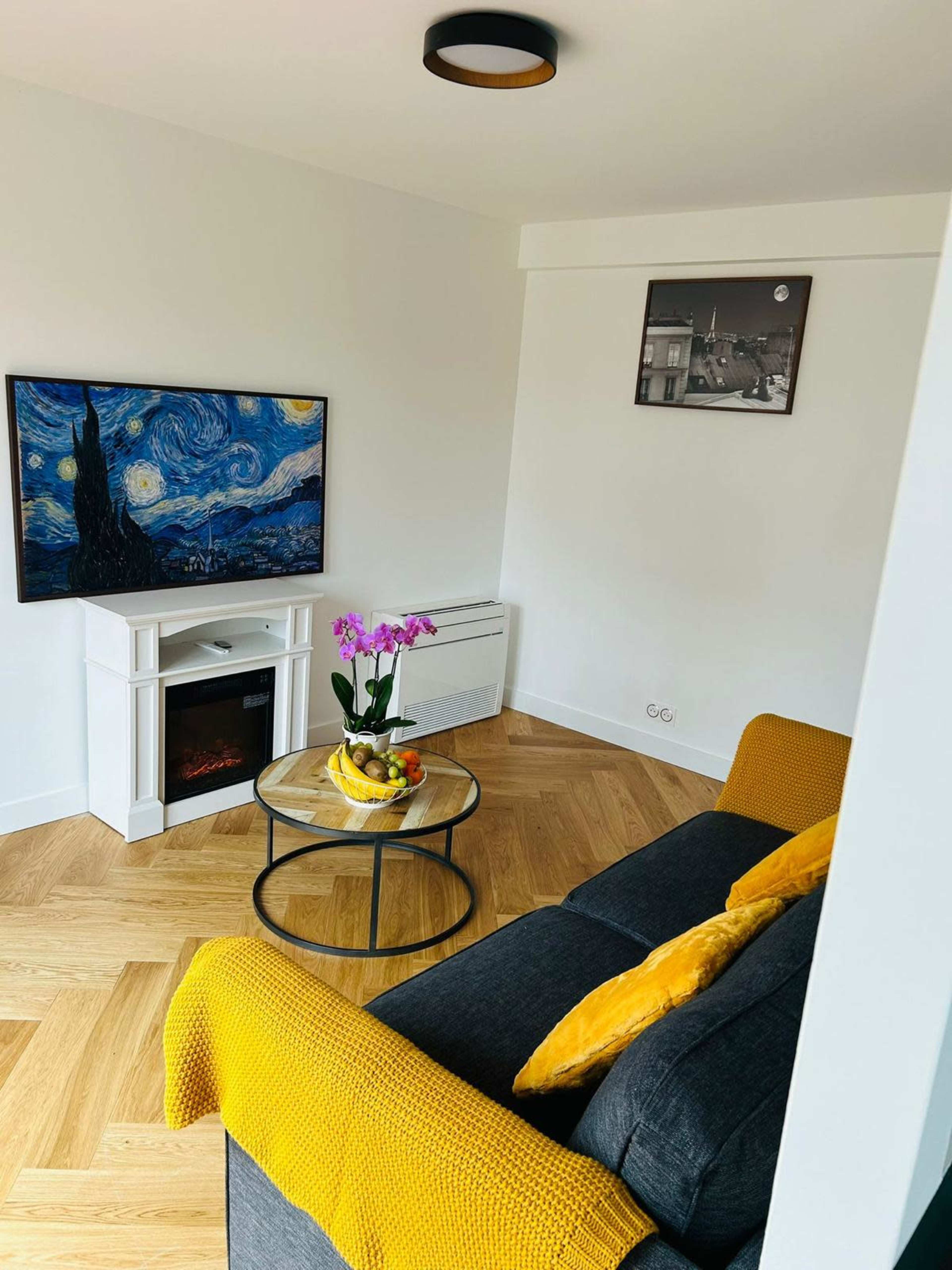 🏡 Appartement d’Exception avec Climatisation – Antony Image in , ANTONY, 