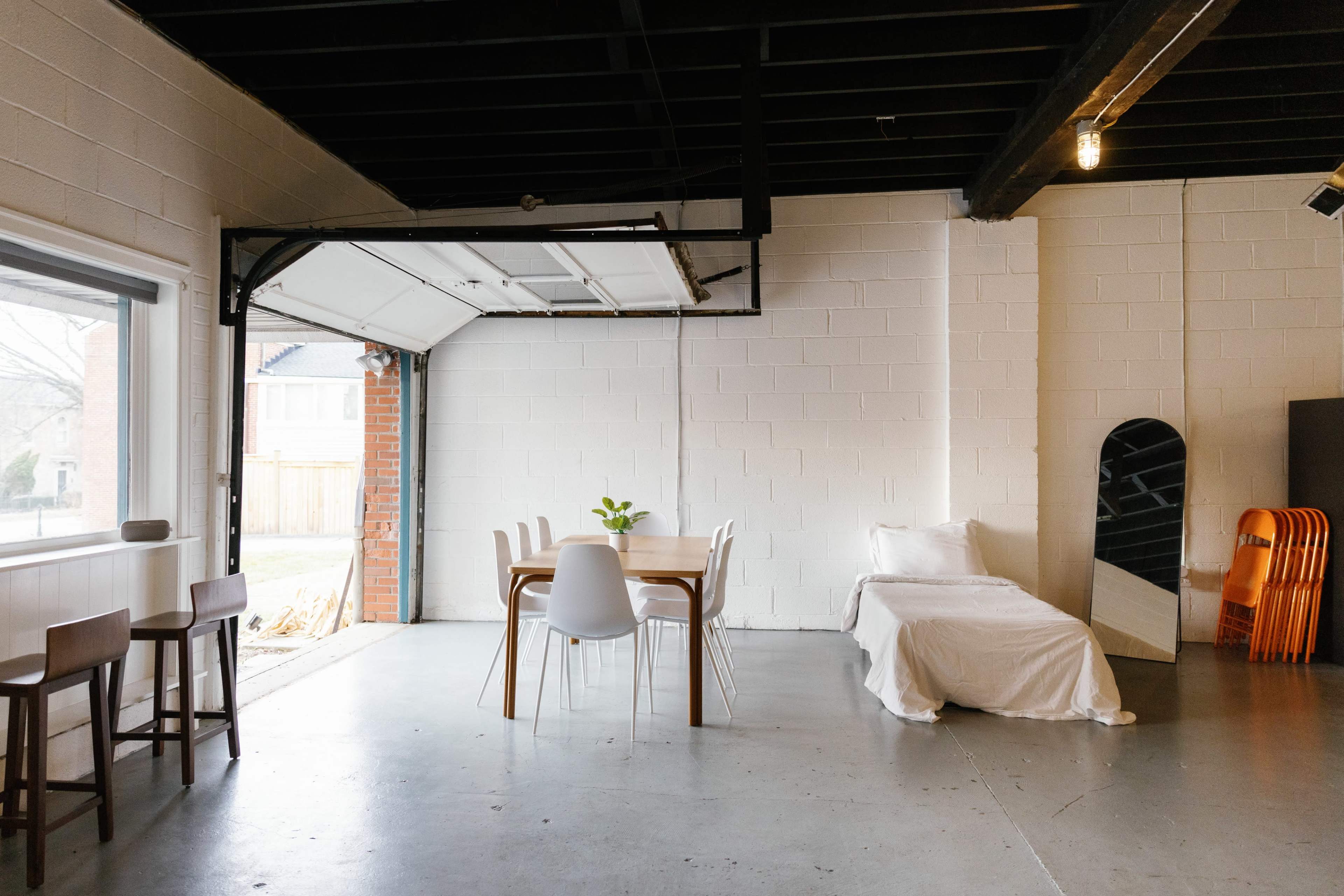 Downtown Industrial Modern Studio Image in West Suburb, Lexington, KY