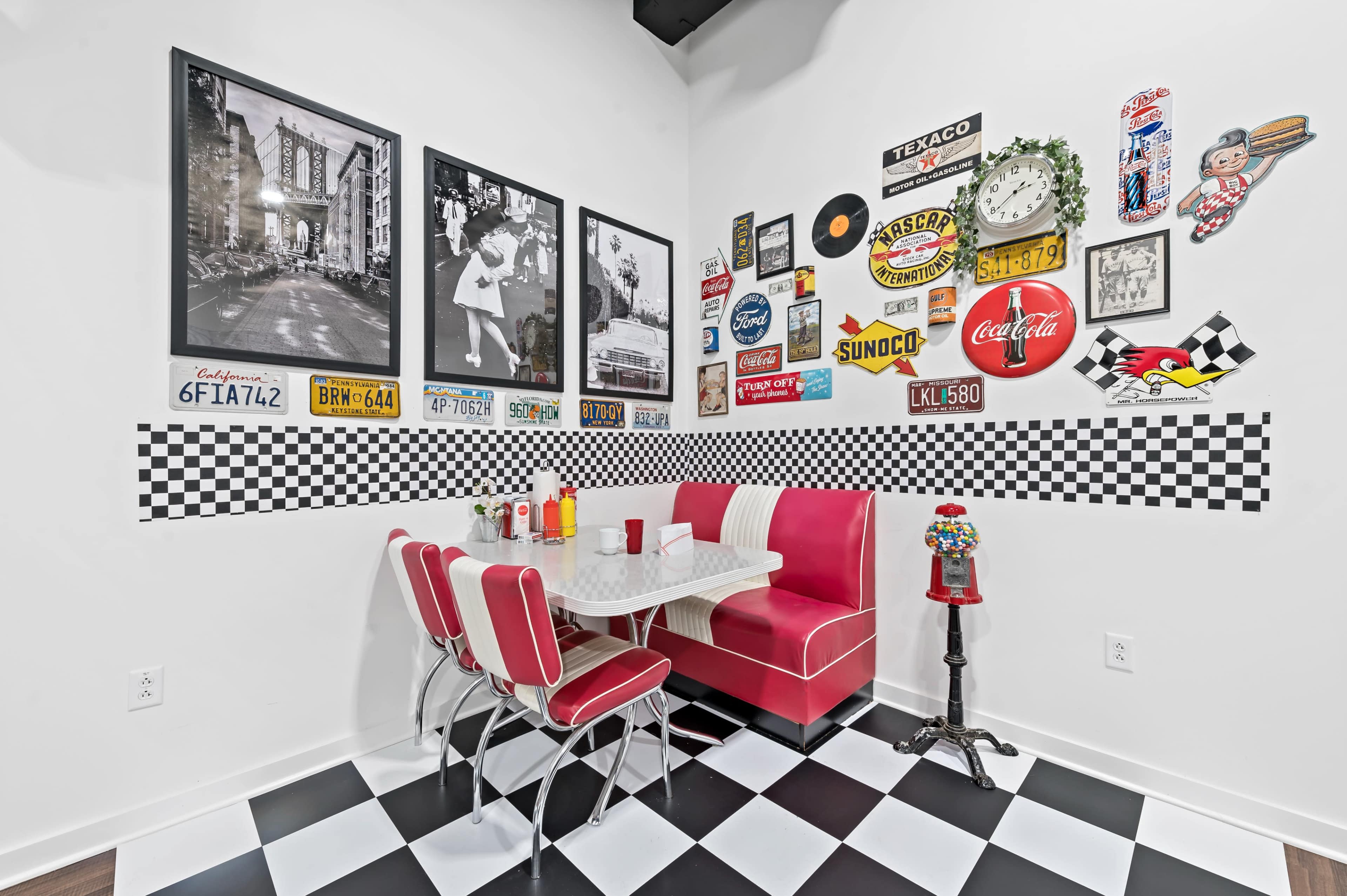Turn-Key Podcast Sets | Blu Bear Studios Image in Norristown, Norristown, PA