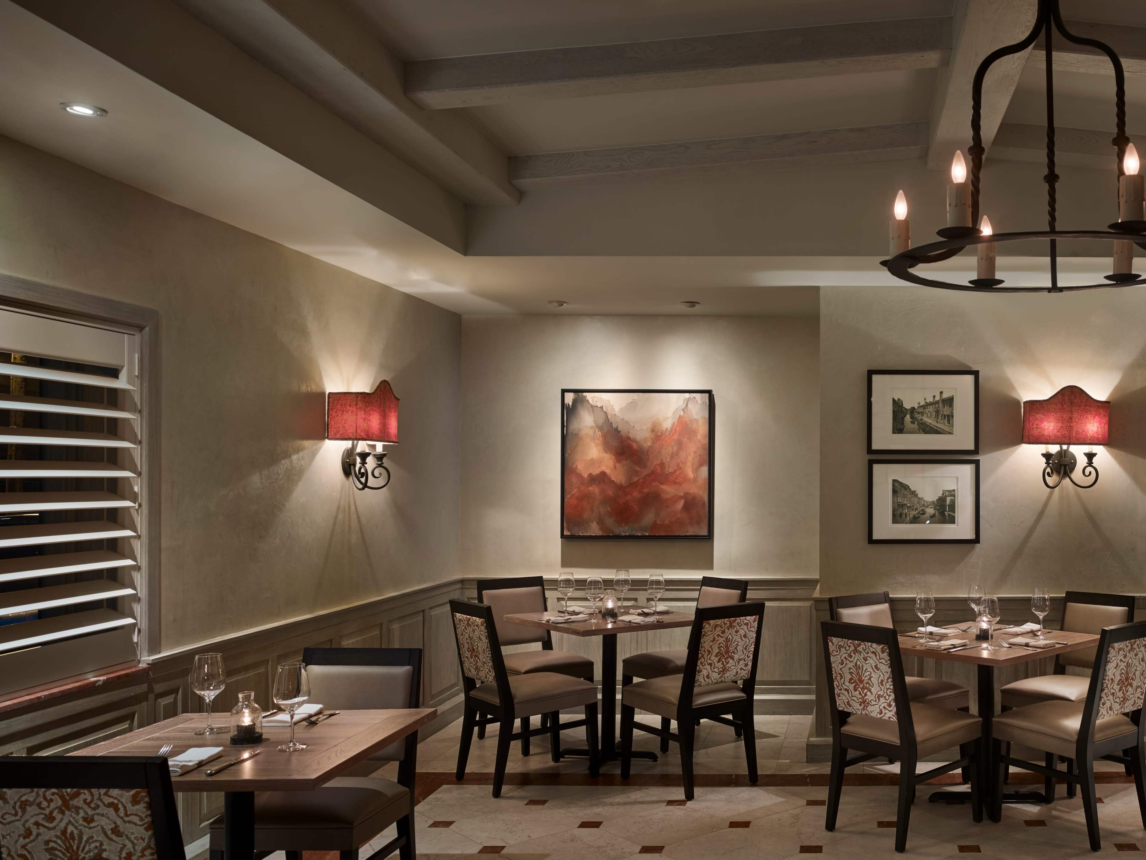 Main Dining Image in Center City East, Philadelphia, PA