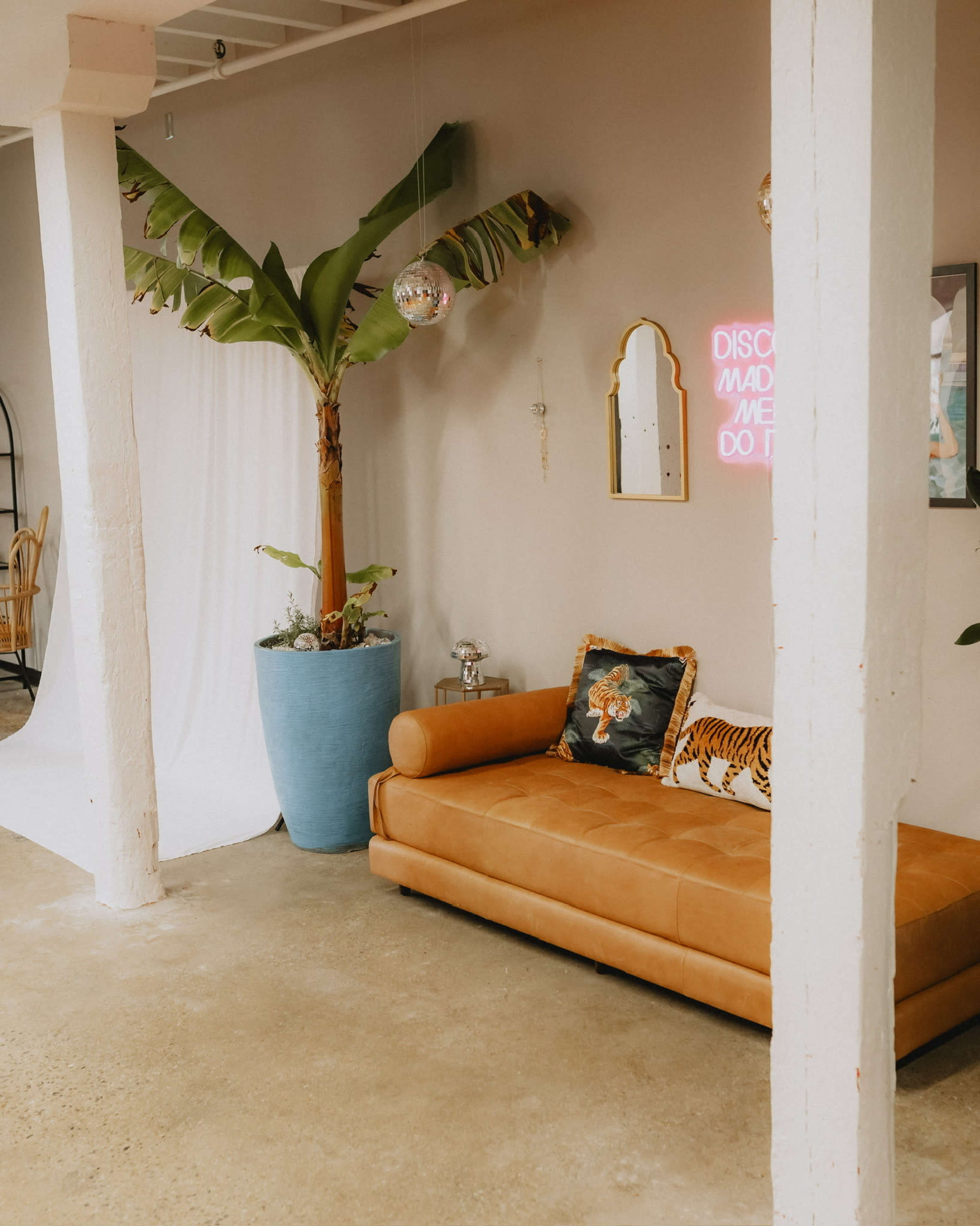 Chic Loft Studio + Event Venue Baltimore Image in Carroll - Camden Industrial Area, Baltimore, MD