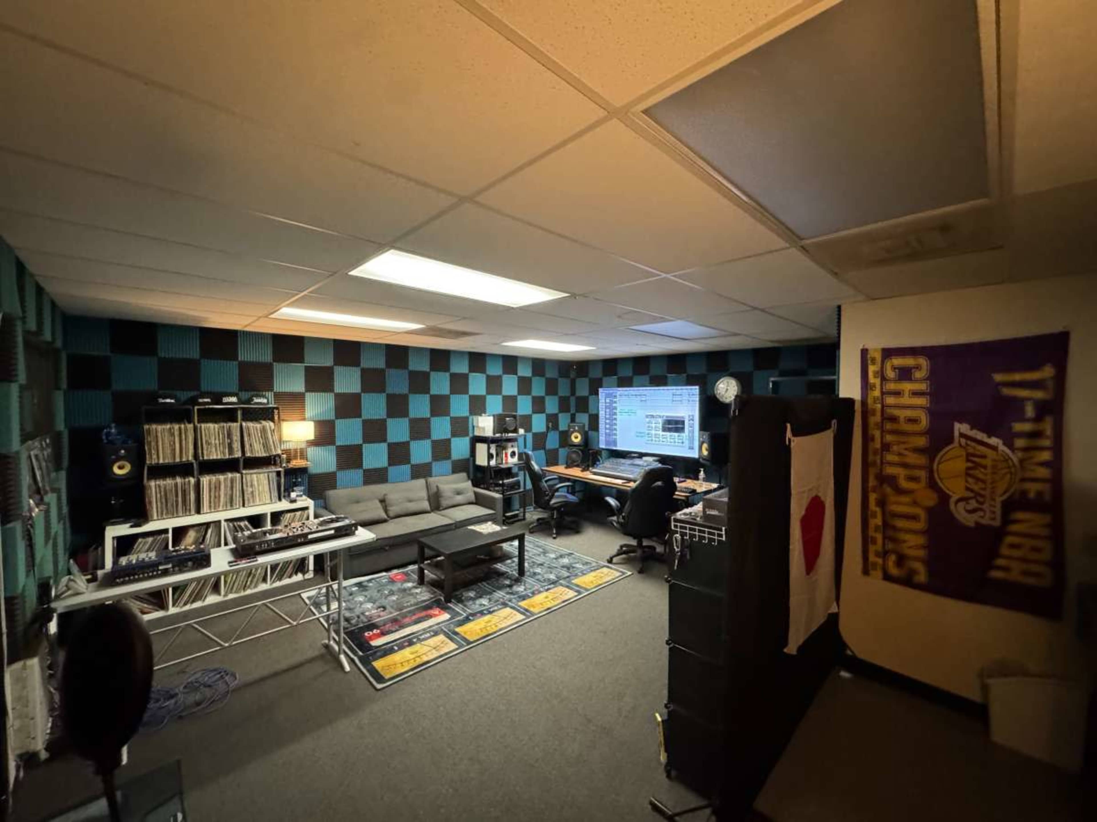 Creative Art Space Studio Image in Garden Grove, GARDEN GROVE, CA