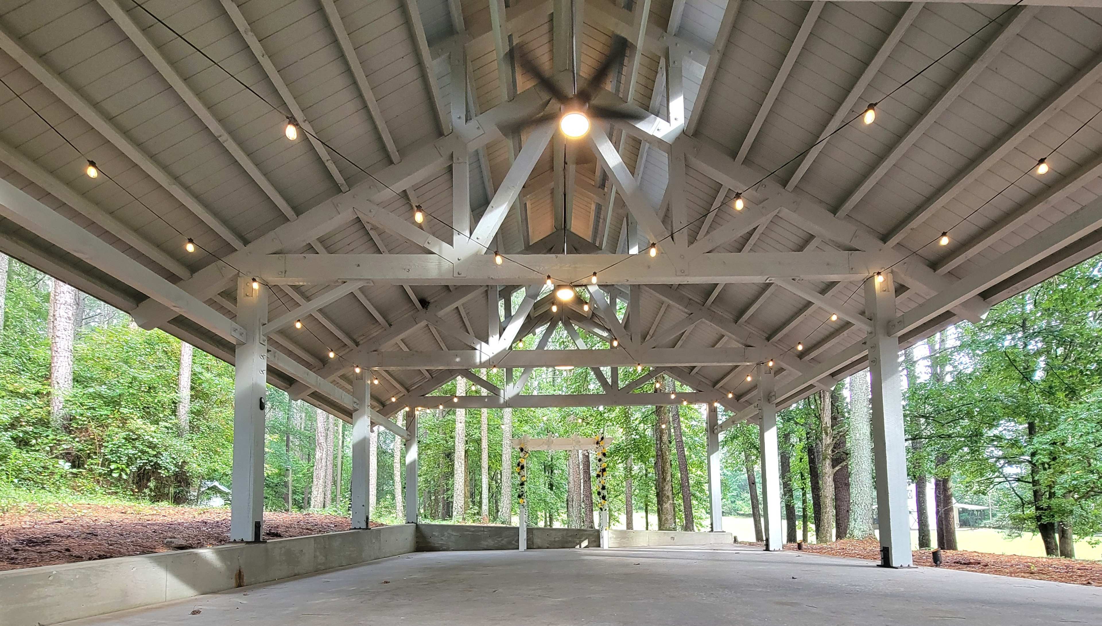 Luxury Home on 28 Acres With Barn & Creek Image in , Conyers, GA