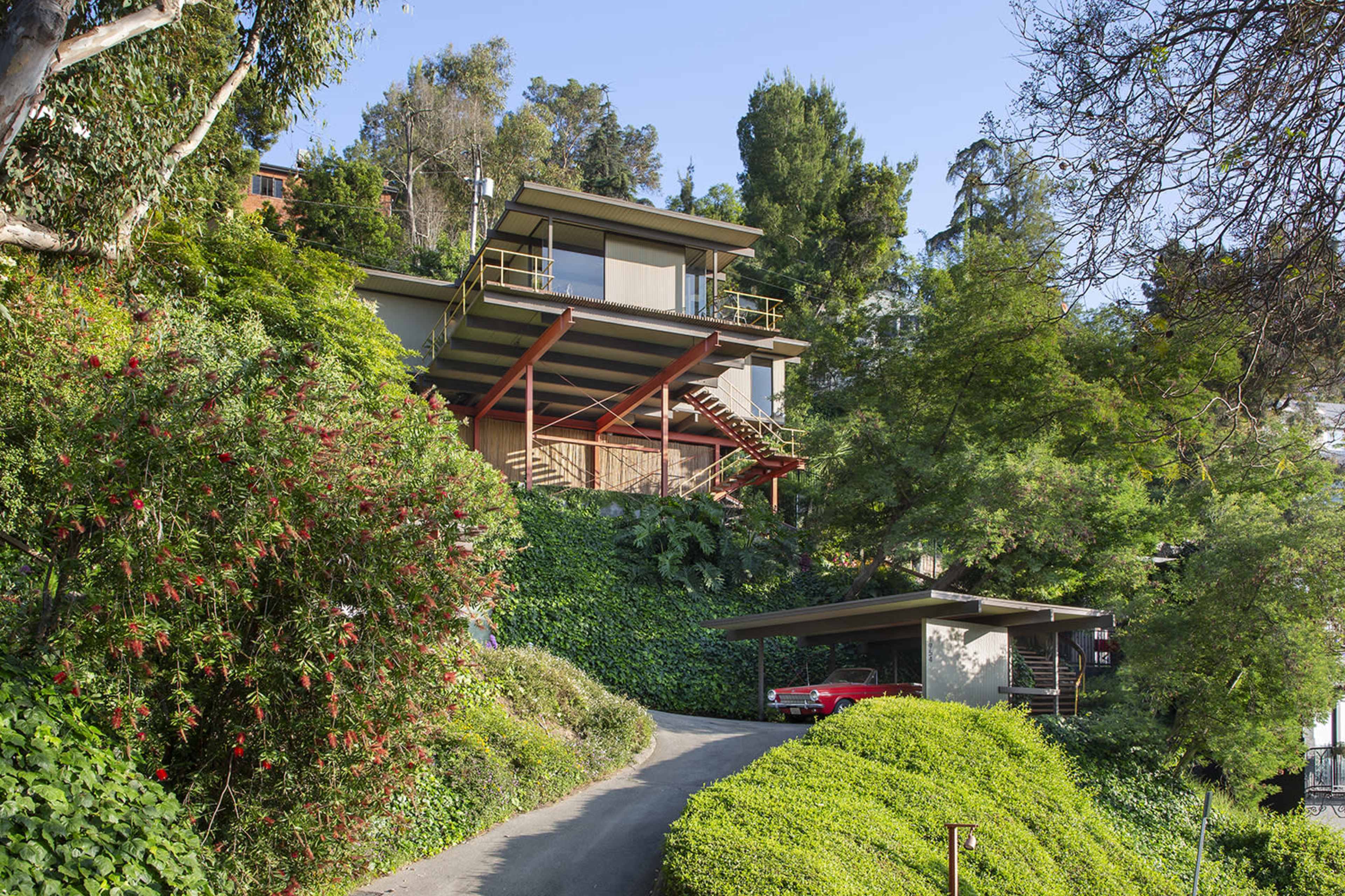 Midcentury Jewel Box with Jetliner Views Image in Silver Lake, Los Angeles, CA