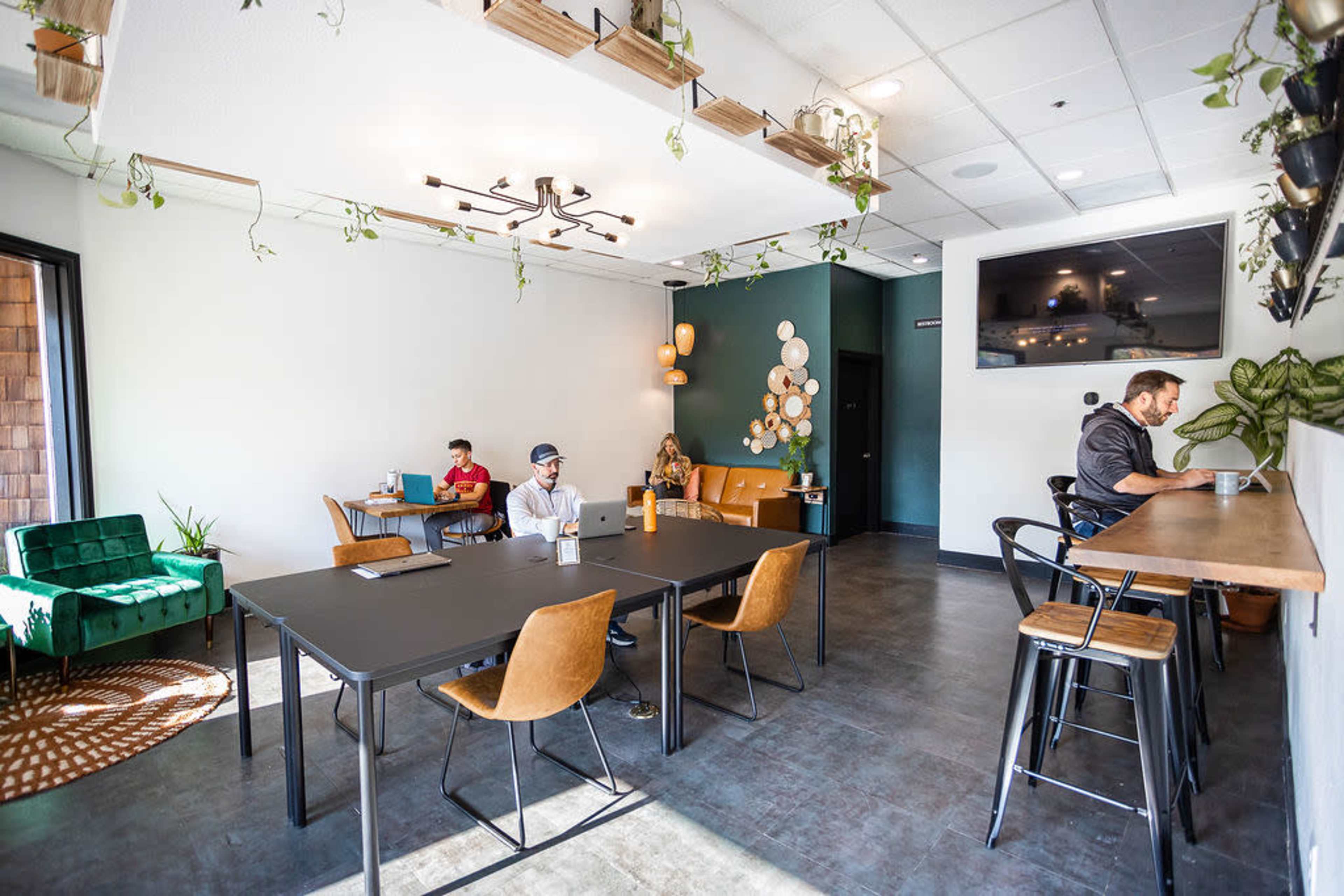 Nook Image in Folsom, Folsom, CA