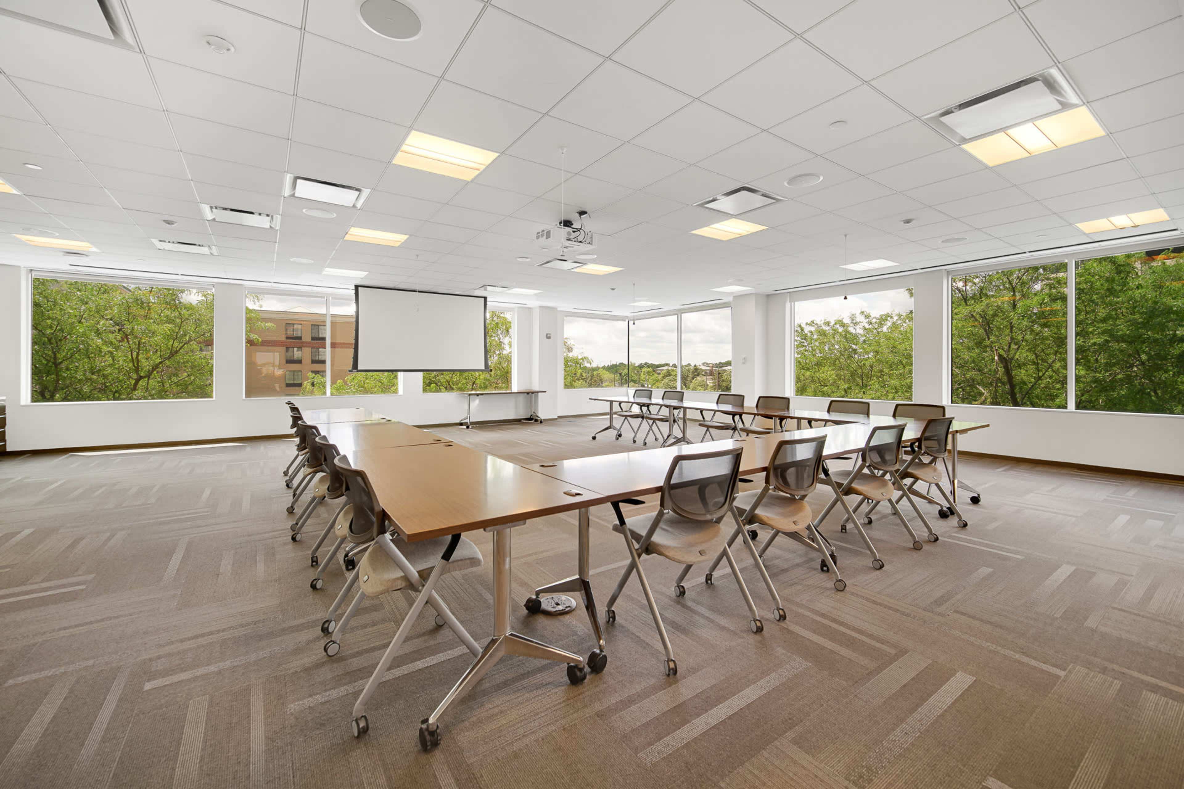 Event and Workshop Venue in the Chicago Suburbs Image in Schaumburg Township, Schaumburg, IL