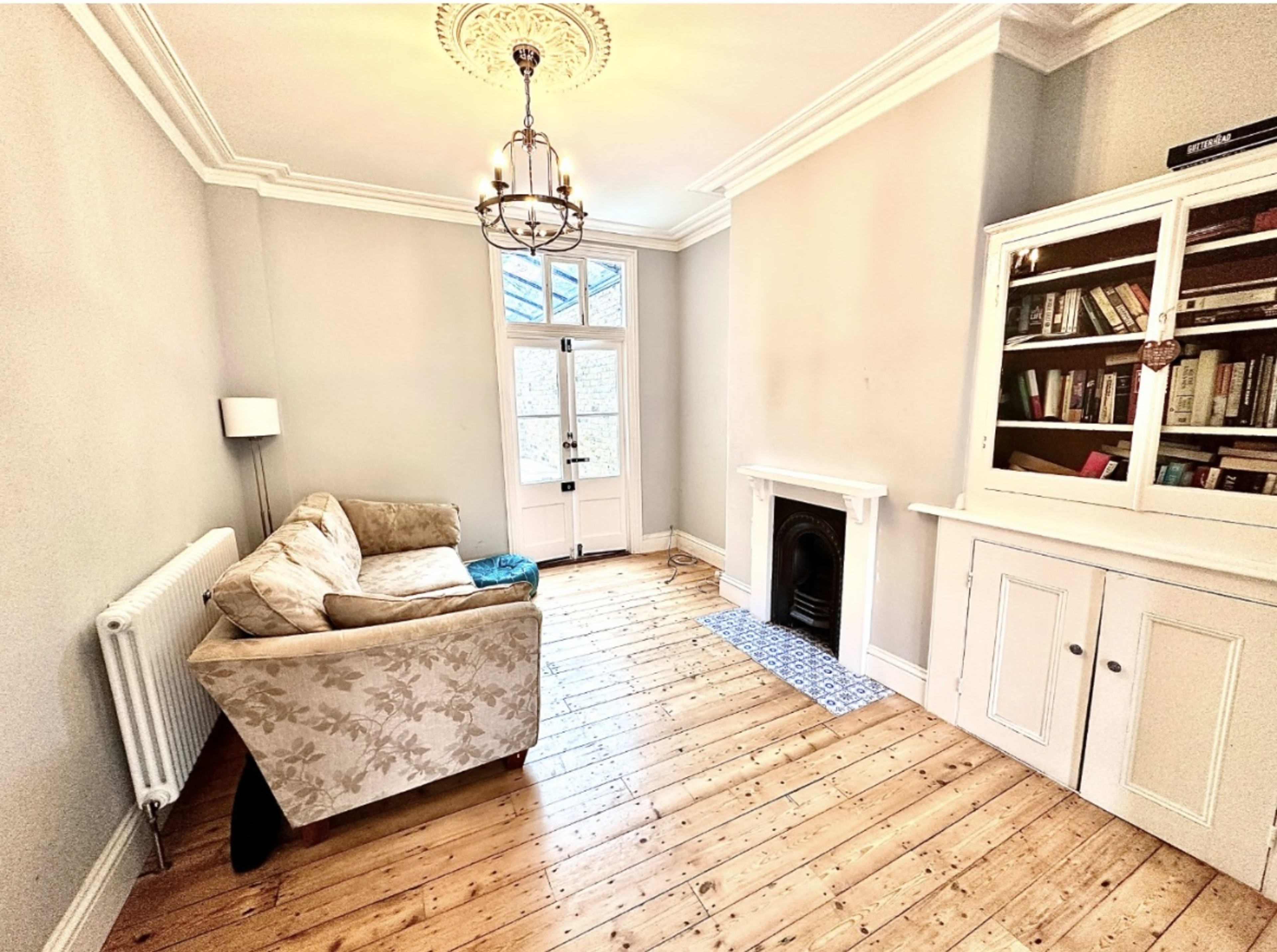 Victorian Townhouse, recently renovated, period features and large garden Image in London, London, ENG