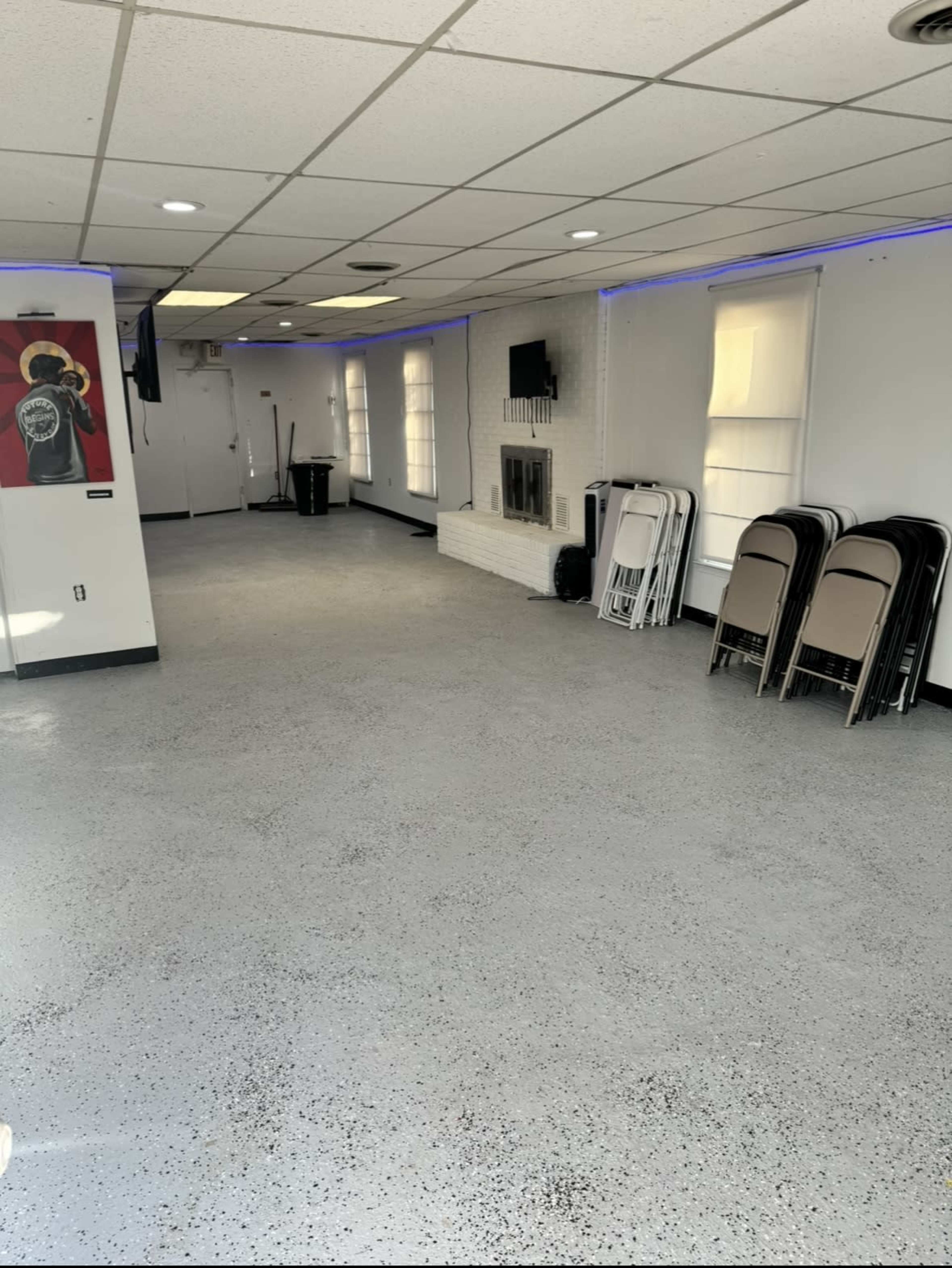 “STUDIO GALLERY, EVENT SPACE IN THE MIDDLE OF EVERYTHING” Image in Marlow Heights, Temple Hills, MD