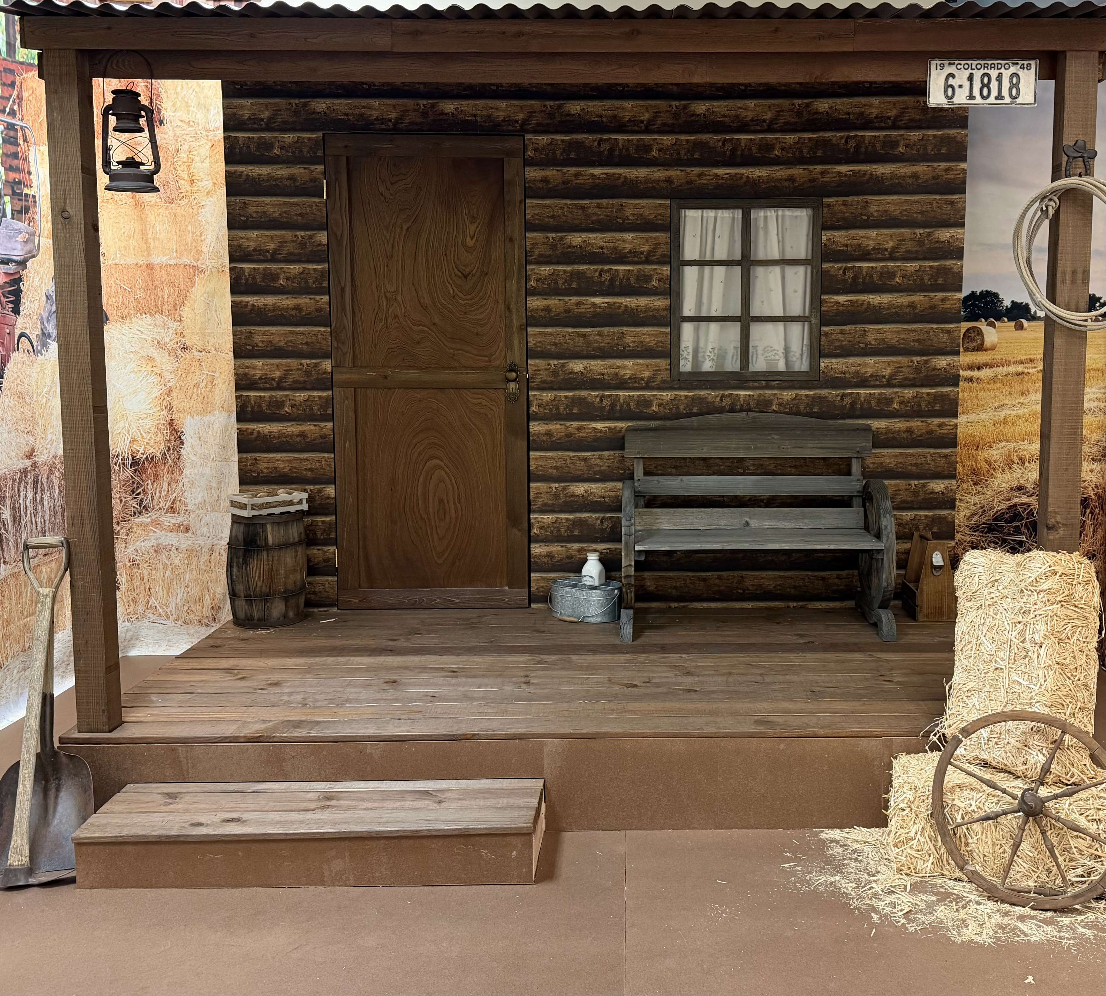 Indoor cabin photography set Image in Applewood, Lakewood, CO