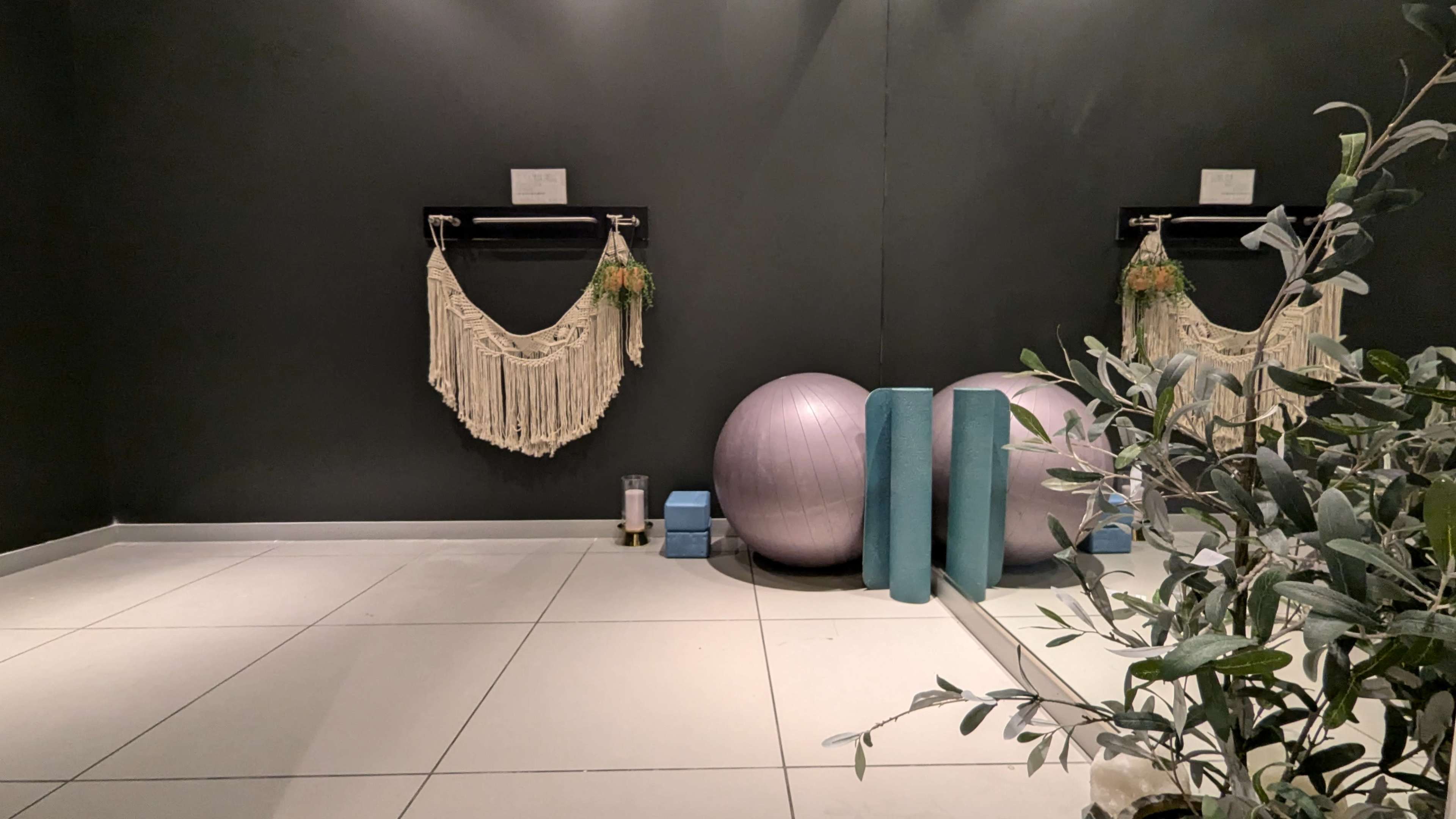 2 Person Meditation & Yoga Room Image in North Redondo, Redondo Beach, CA