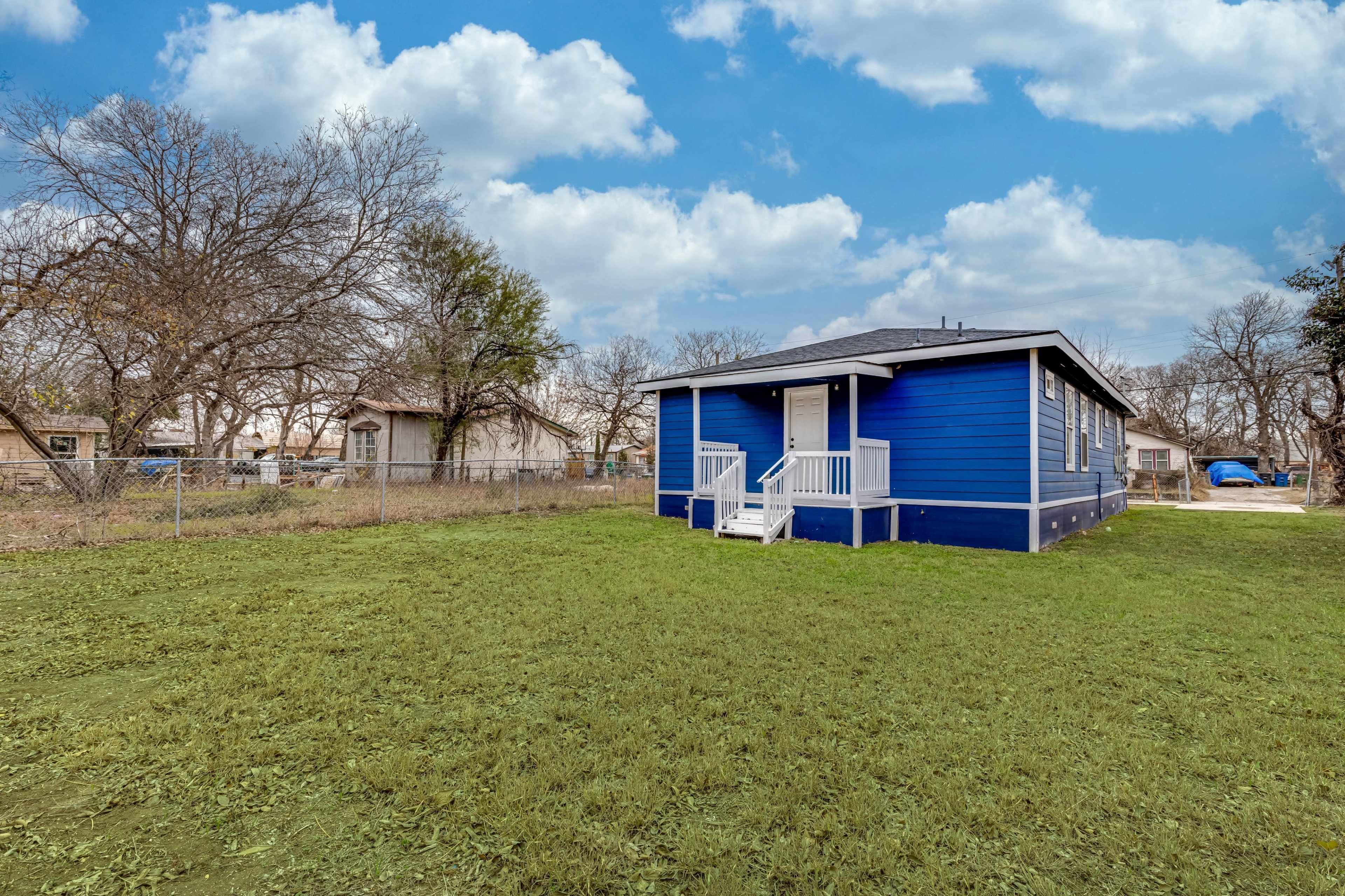 Yeeehaw! Let's Rodeo Image in Eastern Triangle, San Antonio, TX