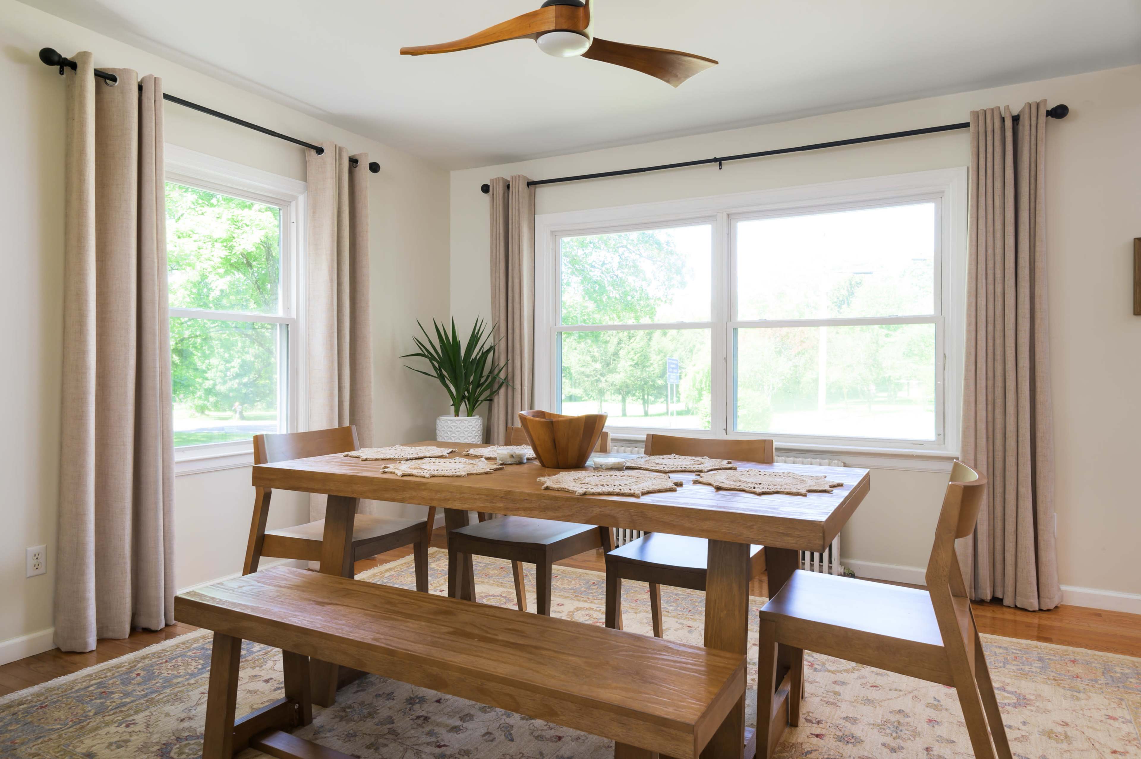 Quaint Cottage Near Town | Pet Friendly | Great for Retreats + Productions Image in New Paltz, New Paltz, NY