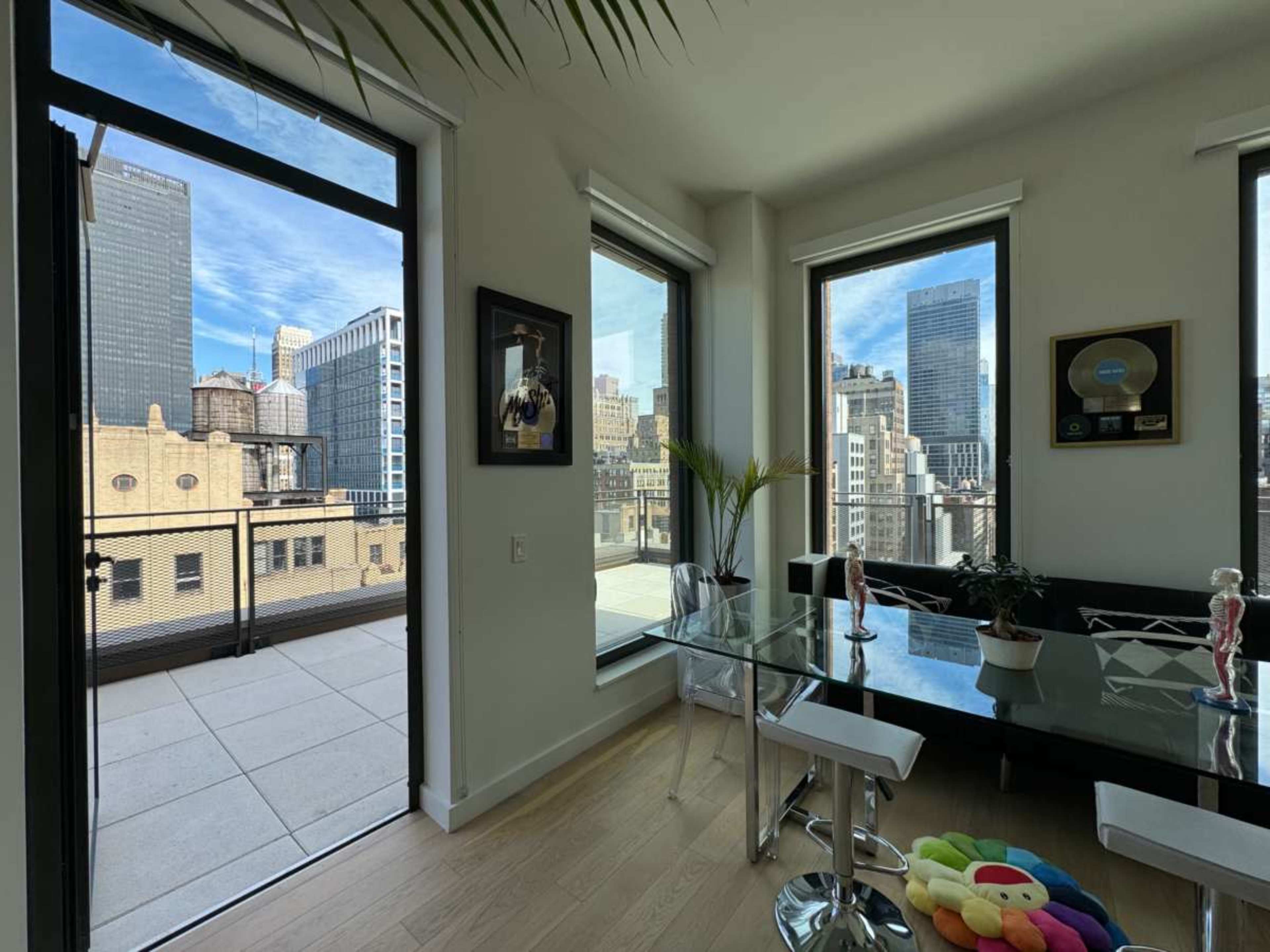 Photo inspiration: Visual Reference: Nyc Luxe Penthouse Millionaire Penthouse Midtown Manhattan Wraparound