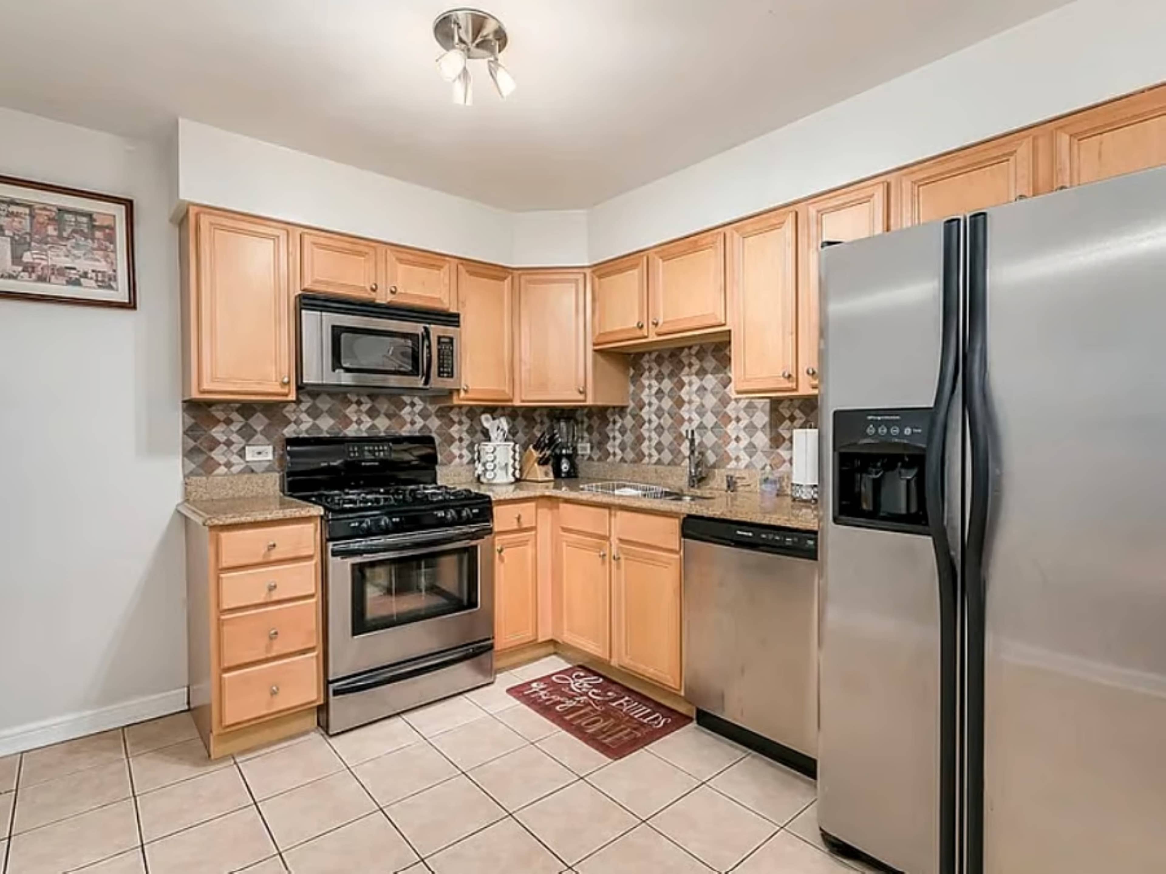 Golden Girls Inspired Retreat Image in Evanston, Evanston, IL