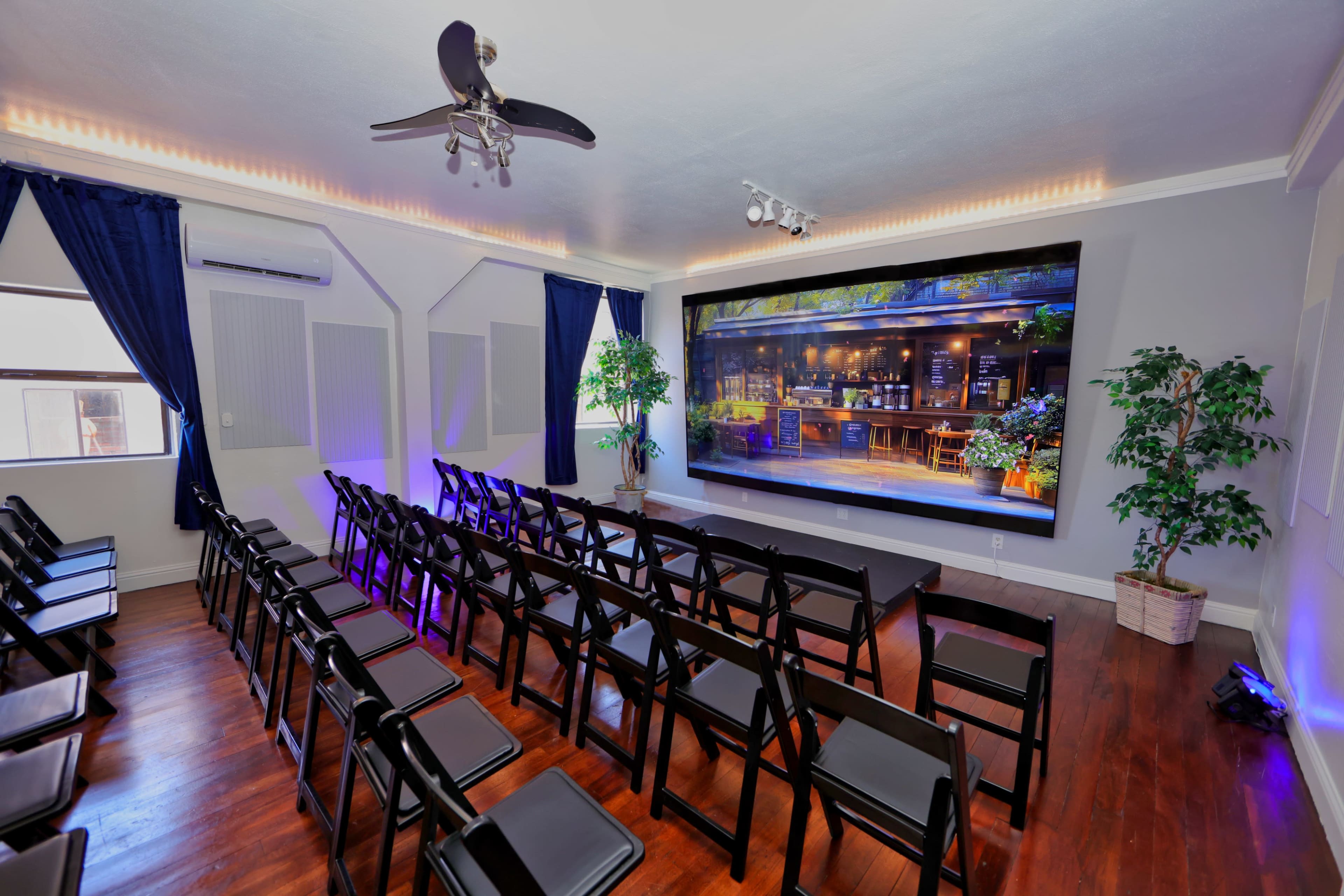 Production studio with a 7ft x 12ft video wall / virtual backdrop Image in Martinez, Martinez, CA