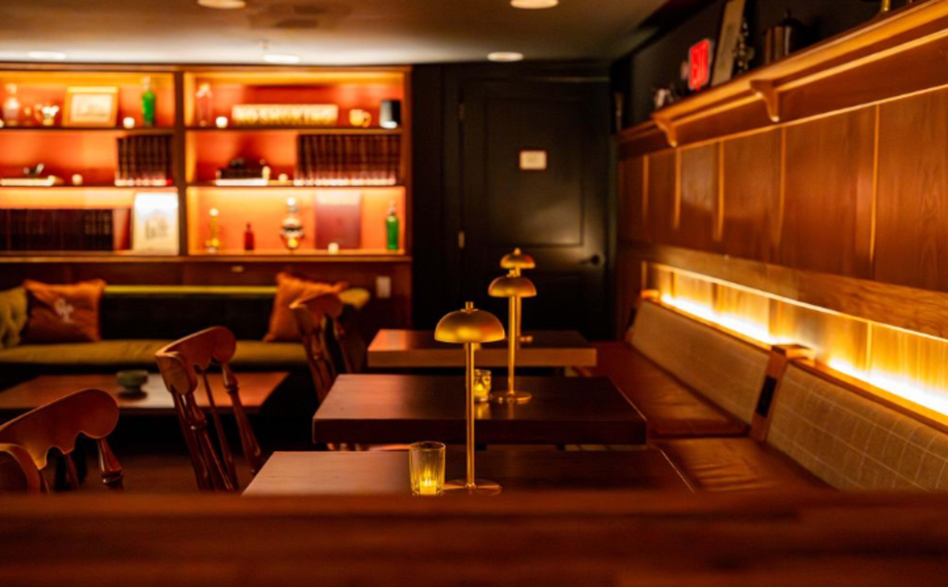 Newtons Cellar | Speakeasy Lounge Image in Center City East, Philadelphia, PA