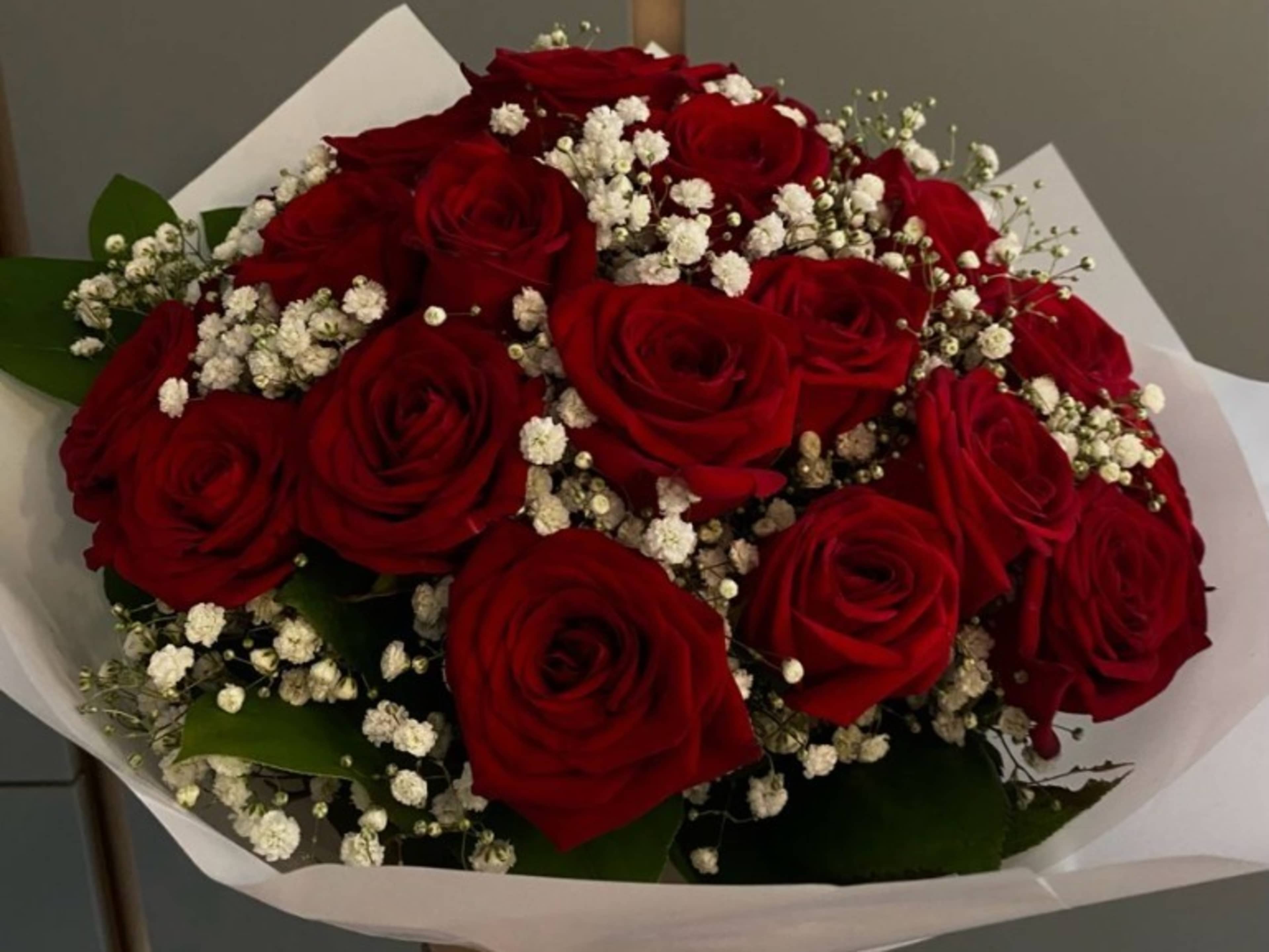 Custom Bouquet of Roses 