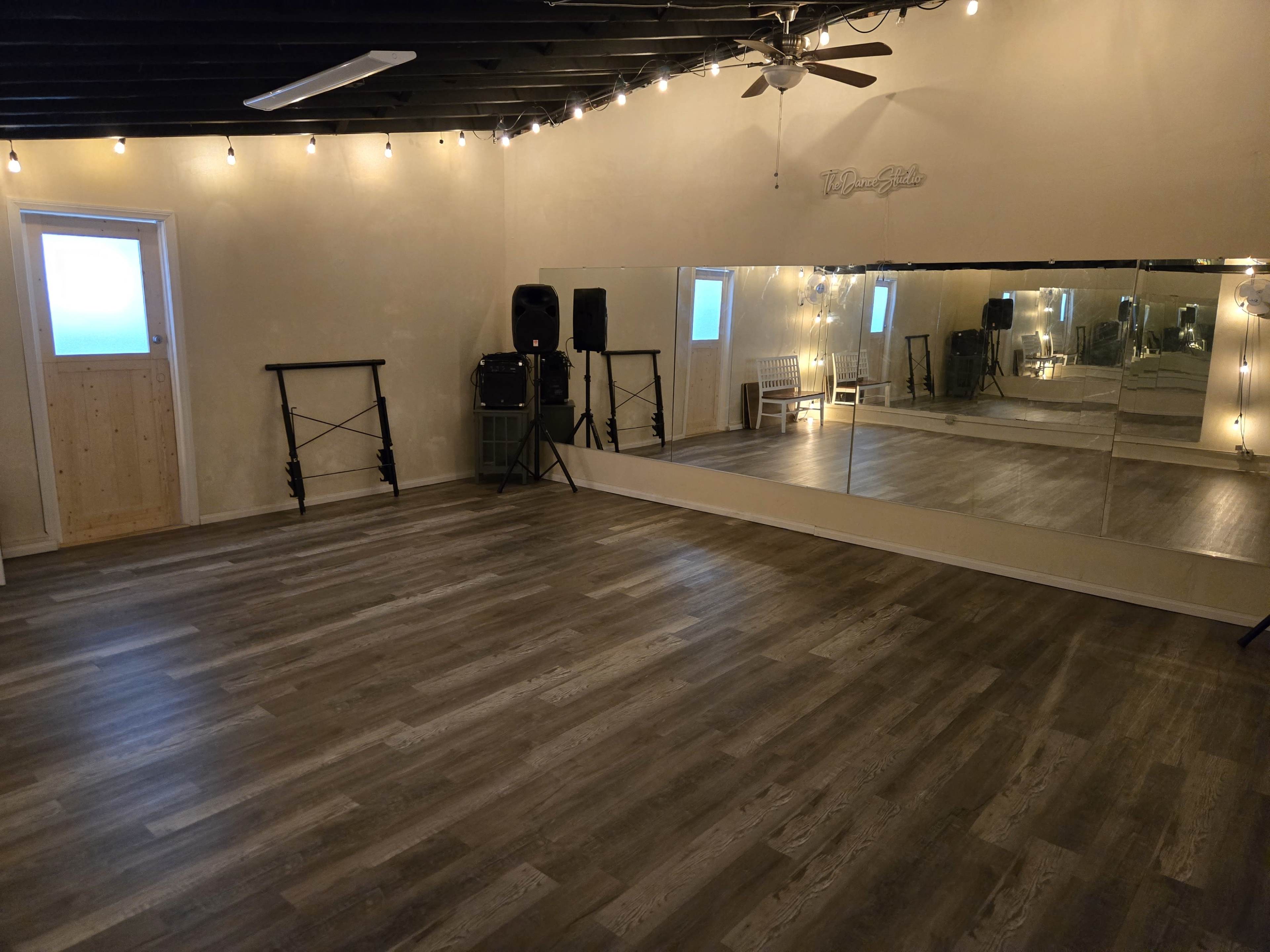 Quaint studio space Image in Point Loma Heights, San Diego, CA