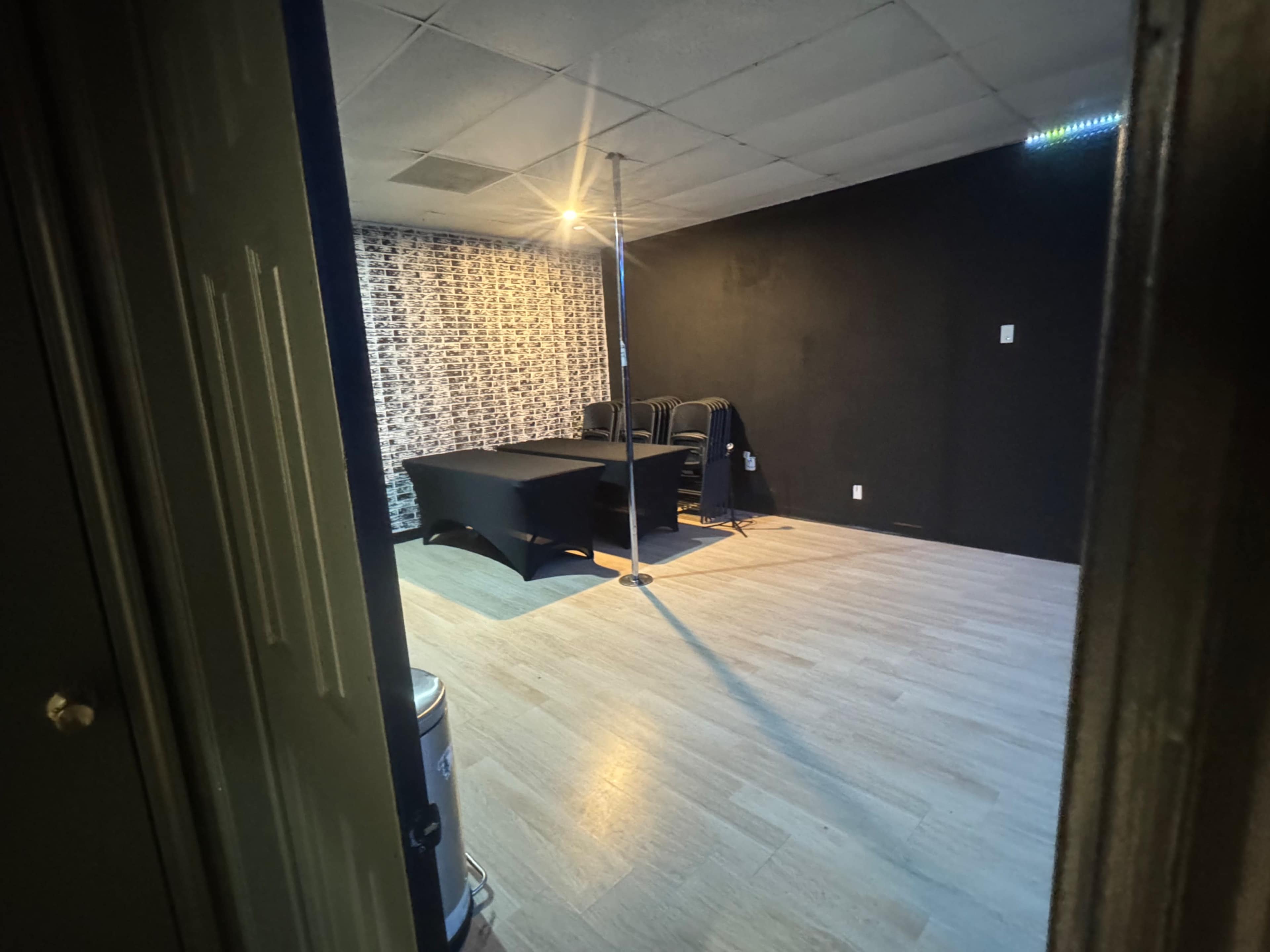 Garland Cave Cute Event space Image in Garland, Garland, TX