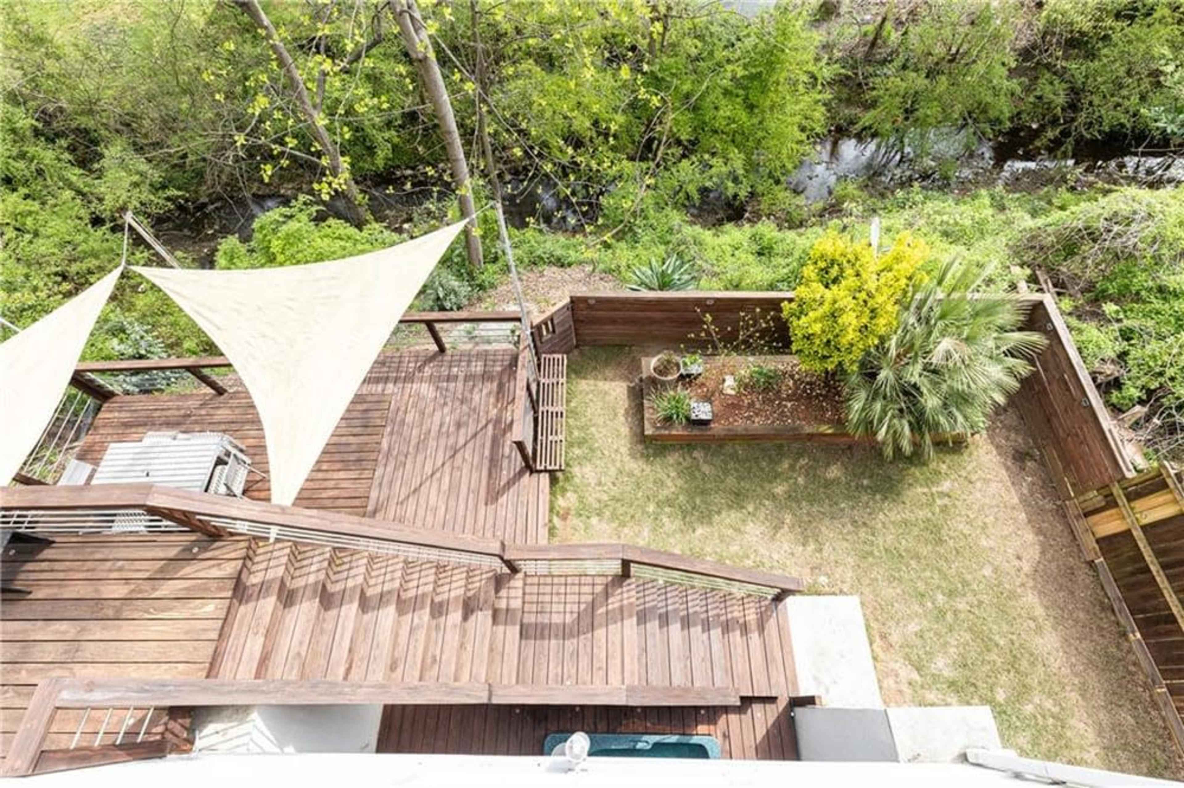 Modern Artsy House Image in Edgewood, Atlanta, GA