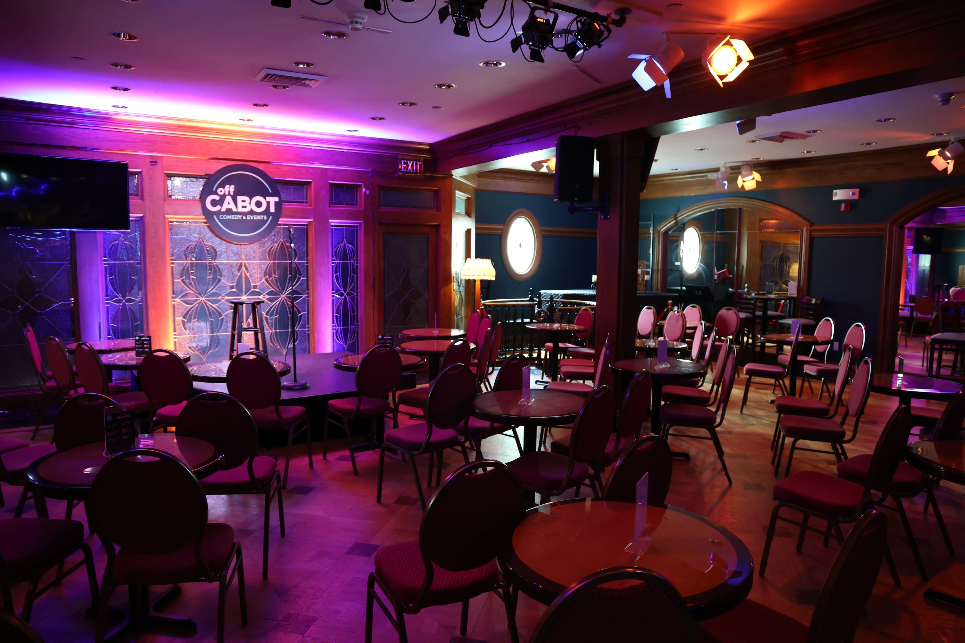 Intimate Club Image in Beverly, Beverly, MA
