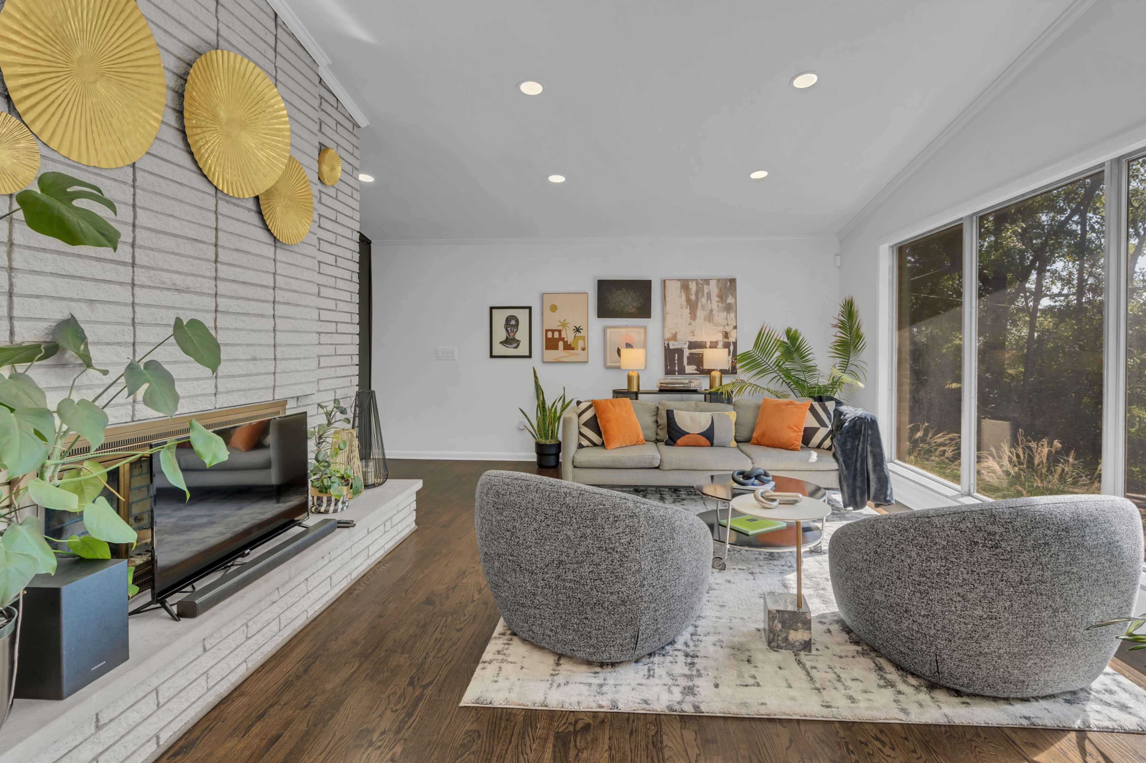 Nashville’s Hidden Mid-Century Dreamscape with private pool– Perfect for Photoshoots! Image in Haynes Heights, Nashville, TN