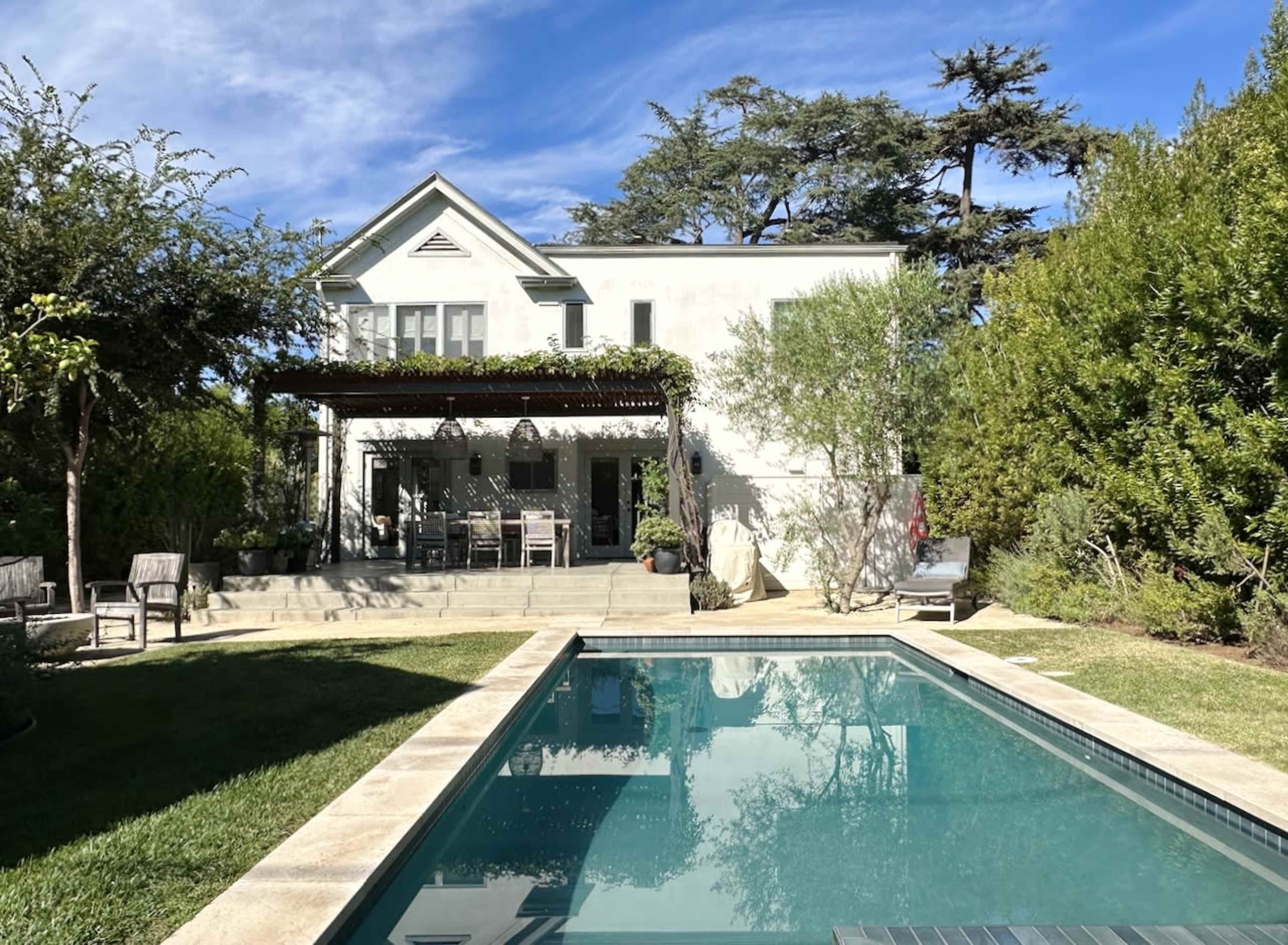 Provincial Backyard with Pool and Photo Studio Image in Central LA, Los Angeles, CA