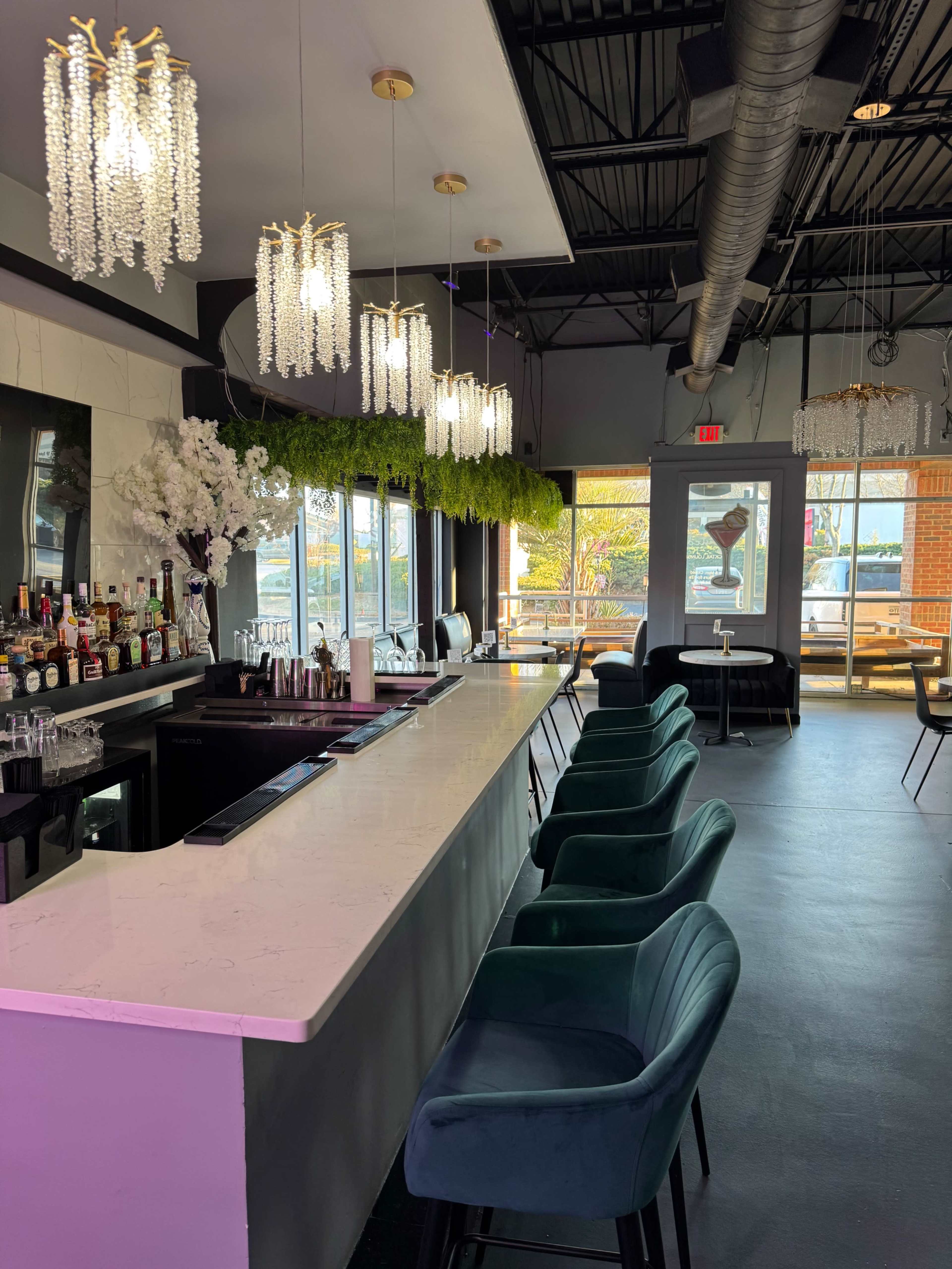 Cocktail Lounge Image in Suwanee, Suwanee, GA
