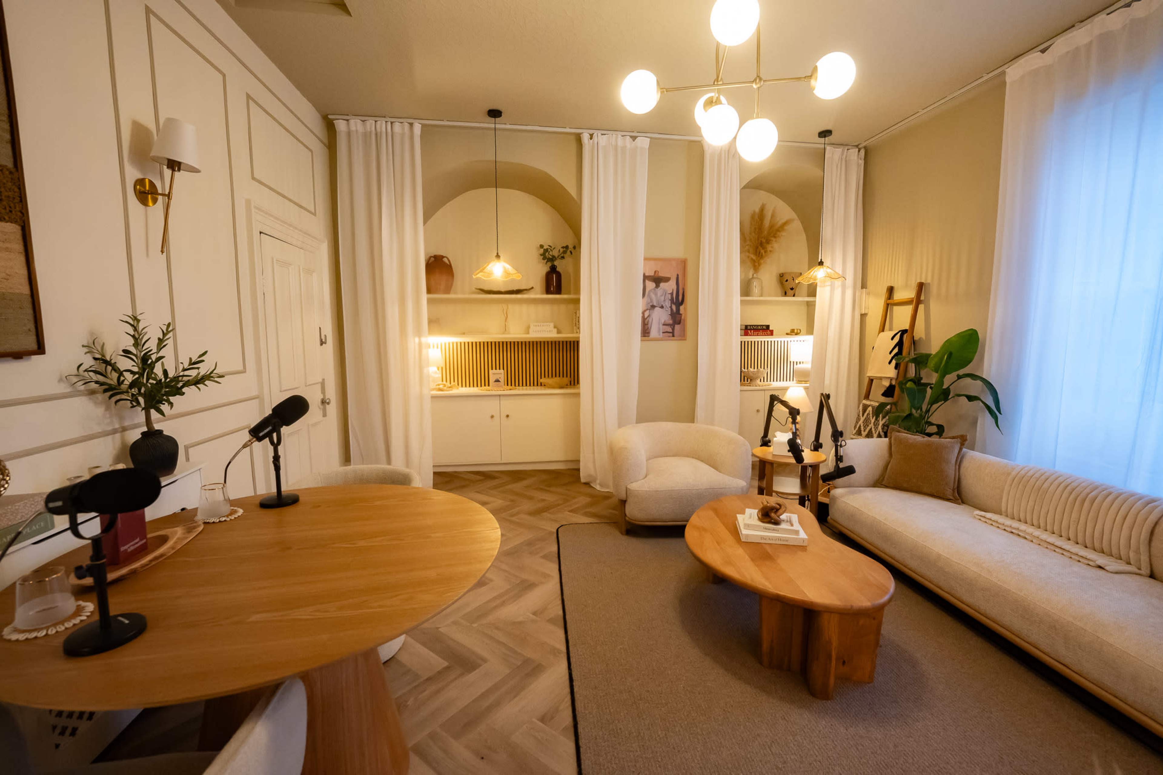 Minimal Content Studio for Video, Podcasts & Photography 30 mins from Manchester Image in Waterfoot, Rossendale, ENG