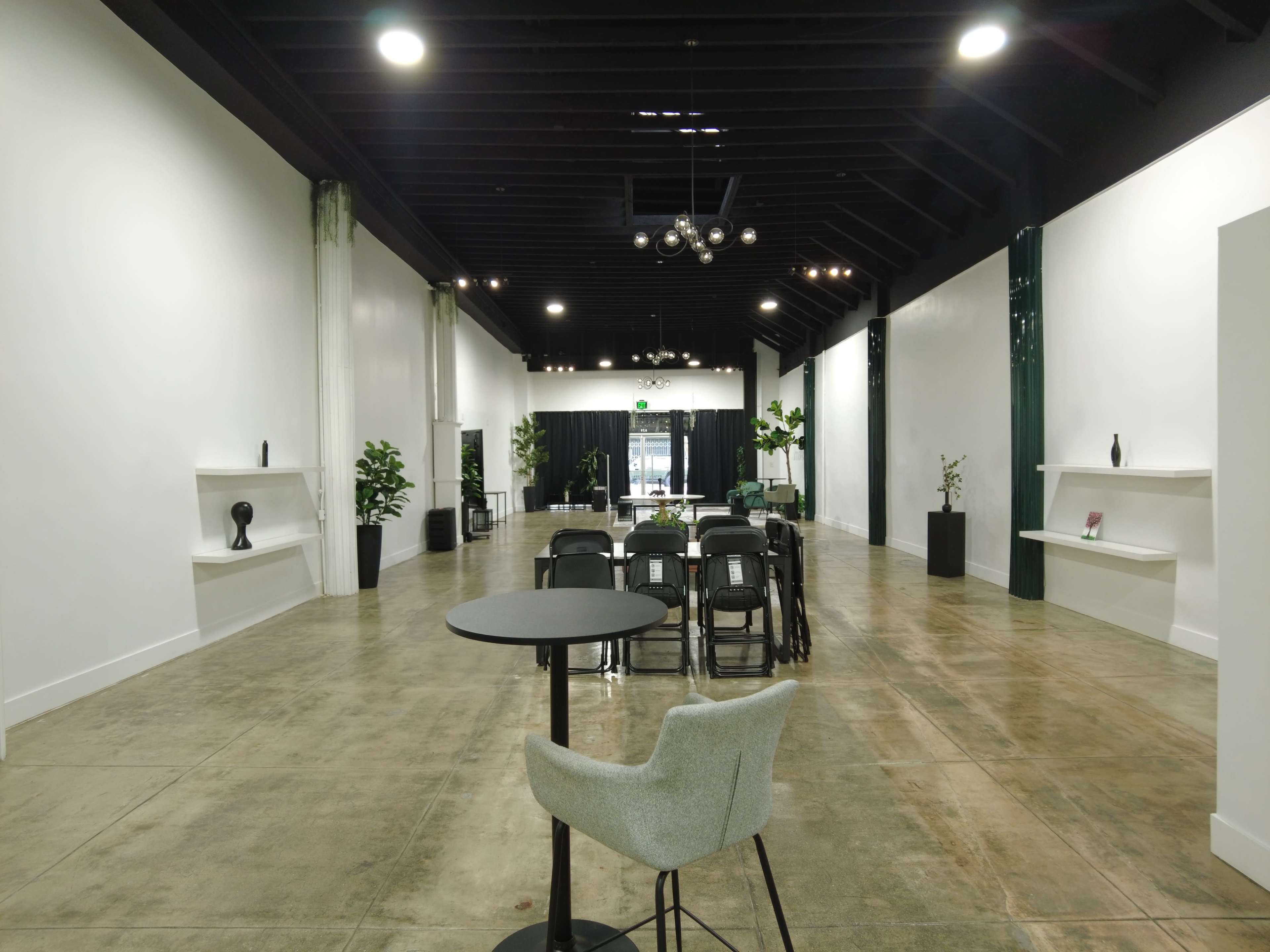3000sqft Versatile Production-Ready Creative Studio Image in San Pedro, SAN PEDRO, CA