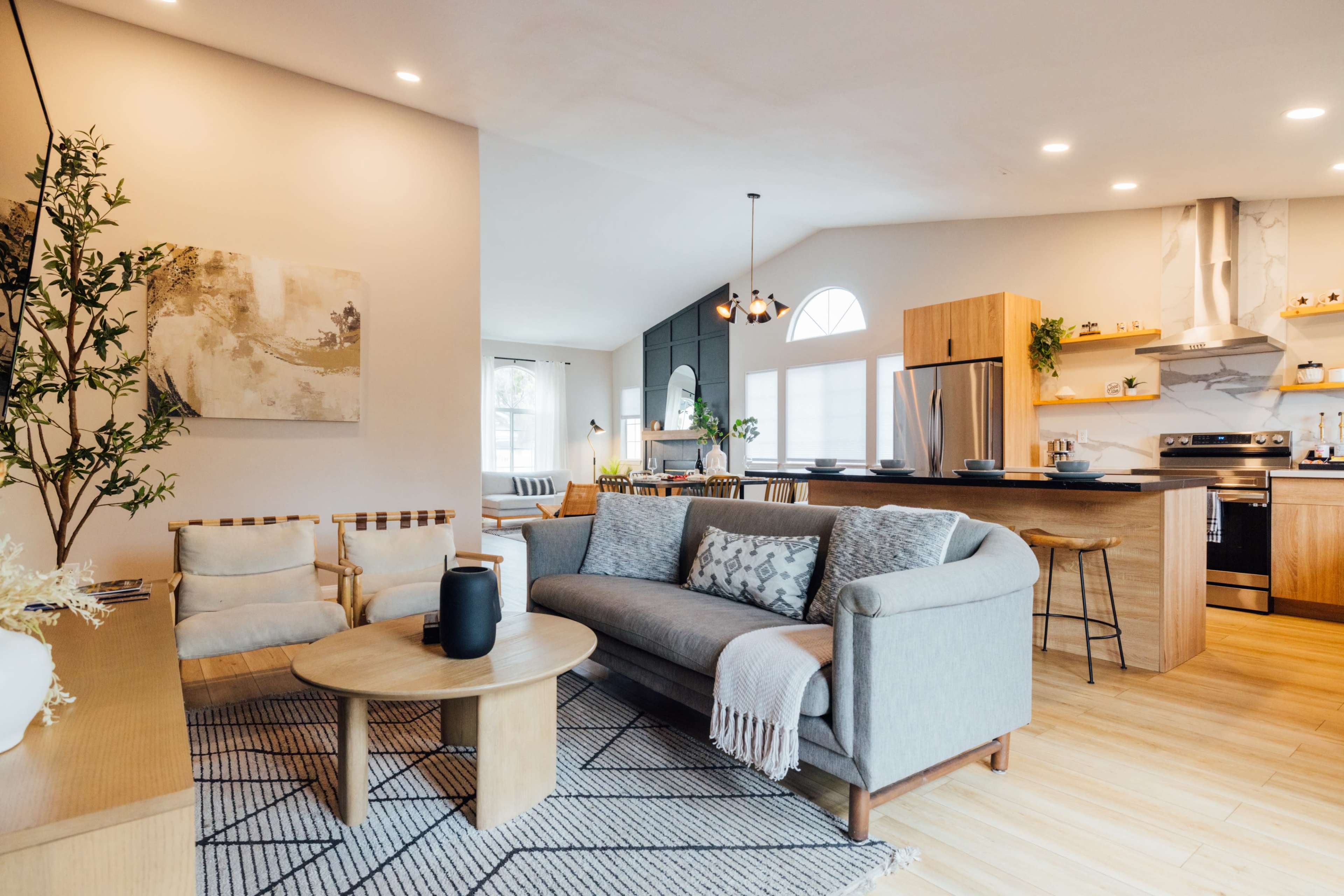 Modern trendy home with lovely backyard Image in Loma Alta, Oceanside, CA