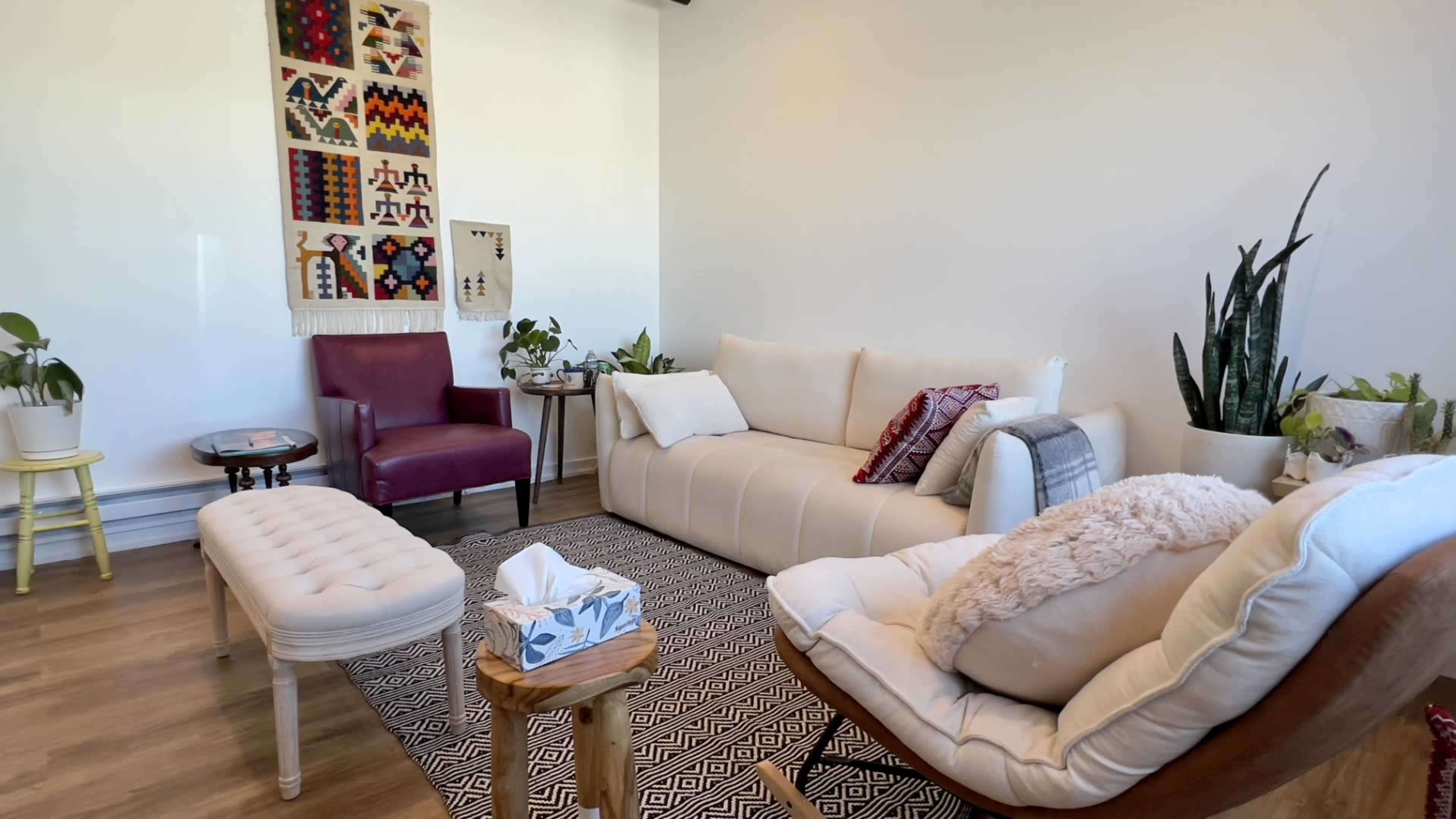 “Bright, Spacious Downtown Alameda Office with High Ceilings” Image in Alameda, Alameda, CA