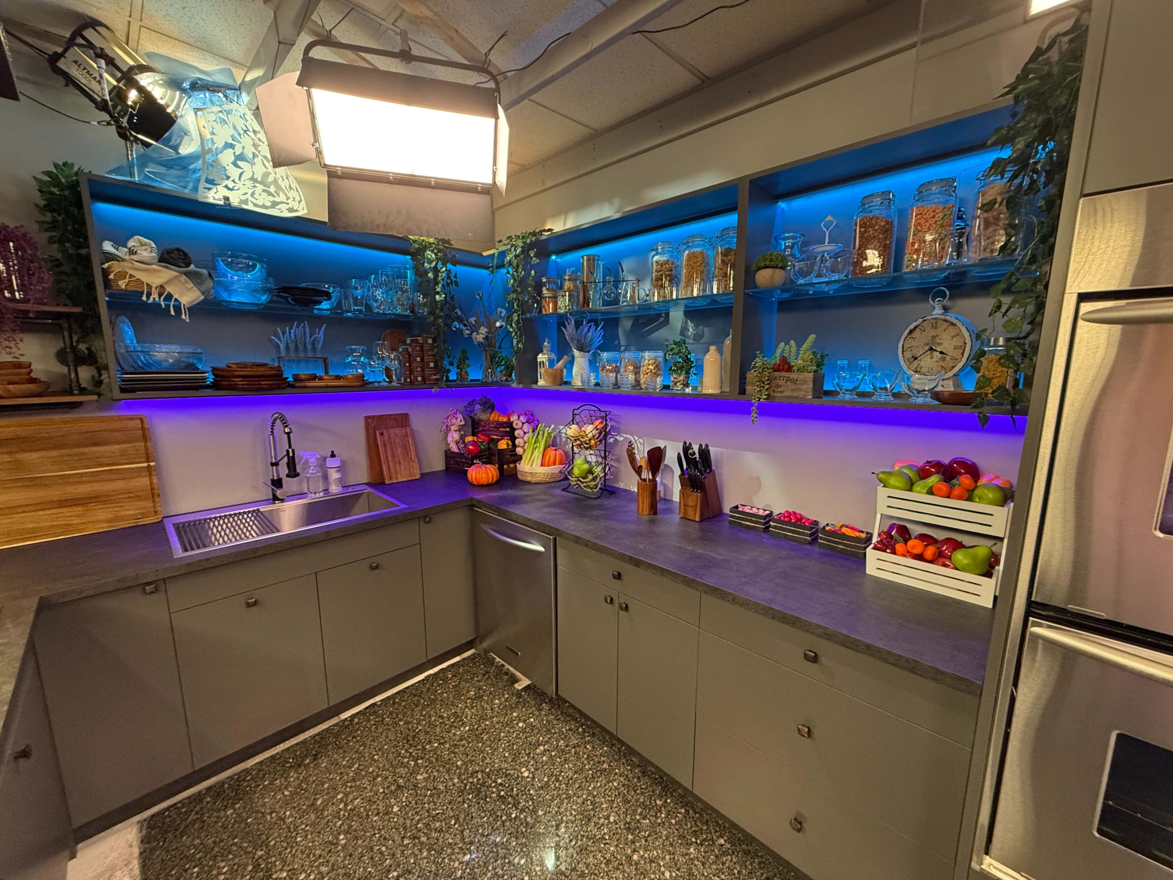 Kitchen Set Image in Astoria, Astoria, NY