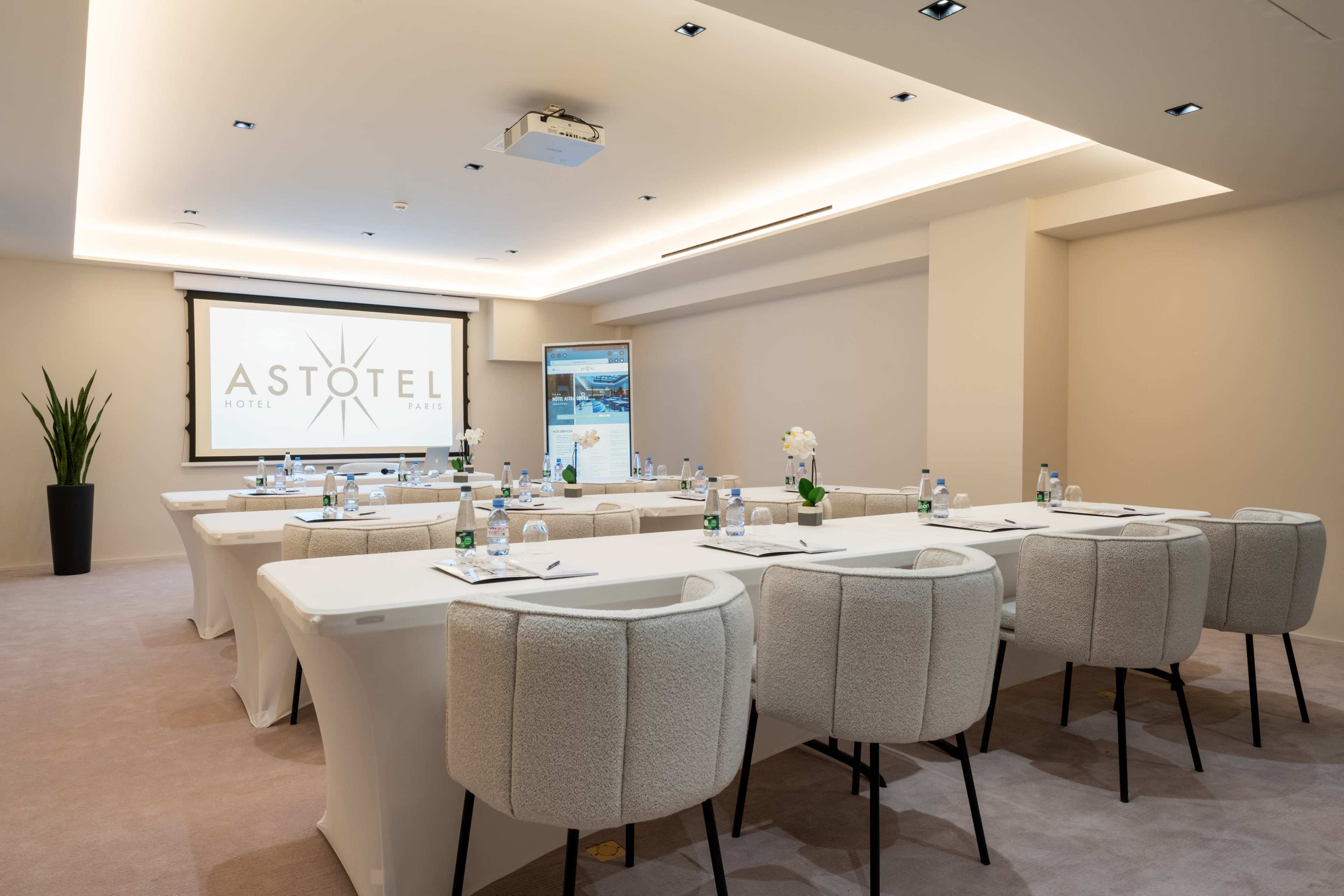 Salle de réunion - hôtel 4 étoile - quartier Opéra Paris Image dans Chaussée-d'Antin, Paris, 