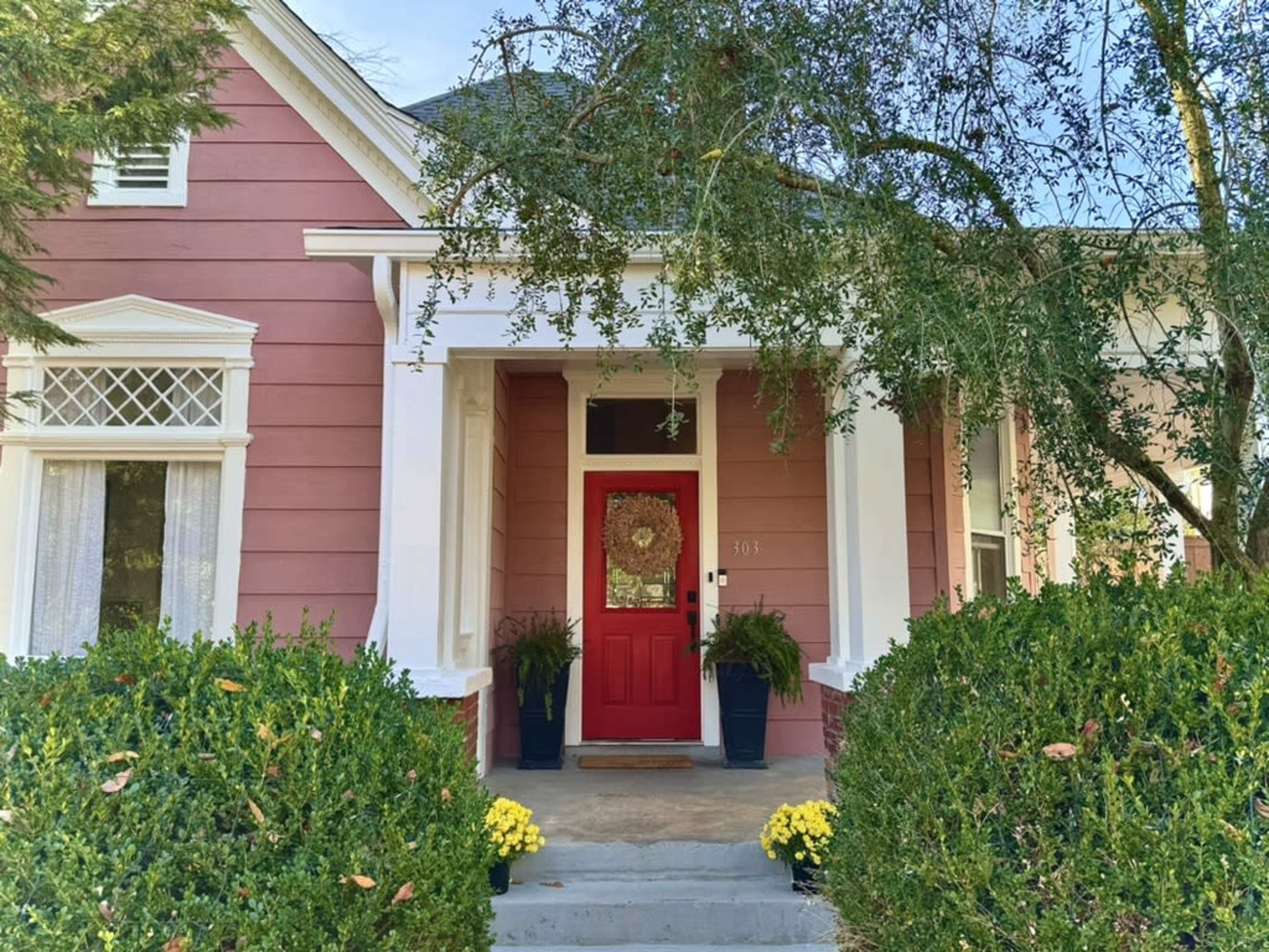 Spacious East Nashville Retreat with Private Entry and Yard Image in East Nashville, Nashville, TN