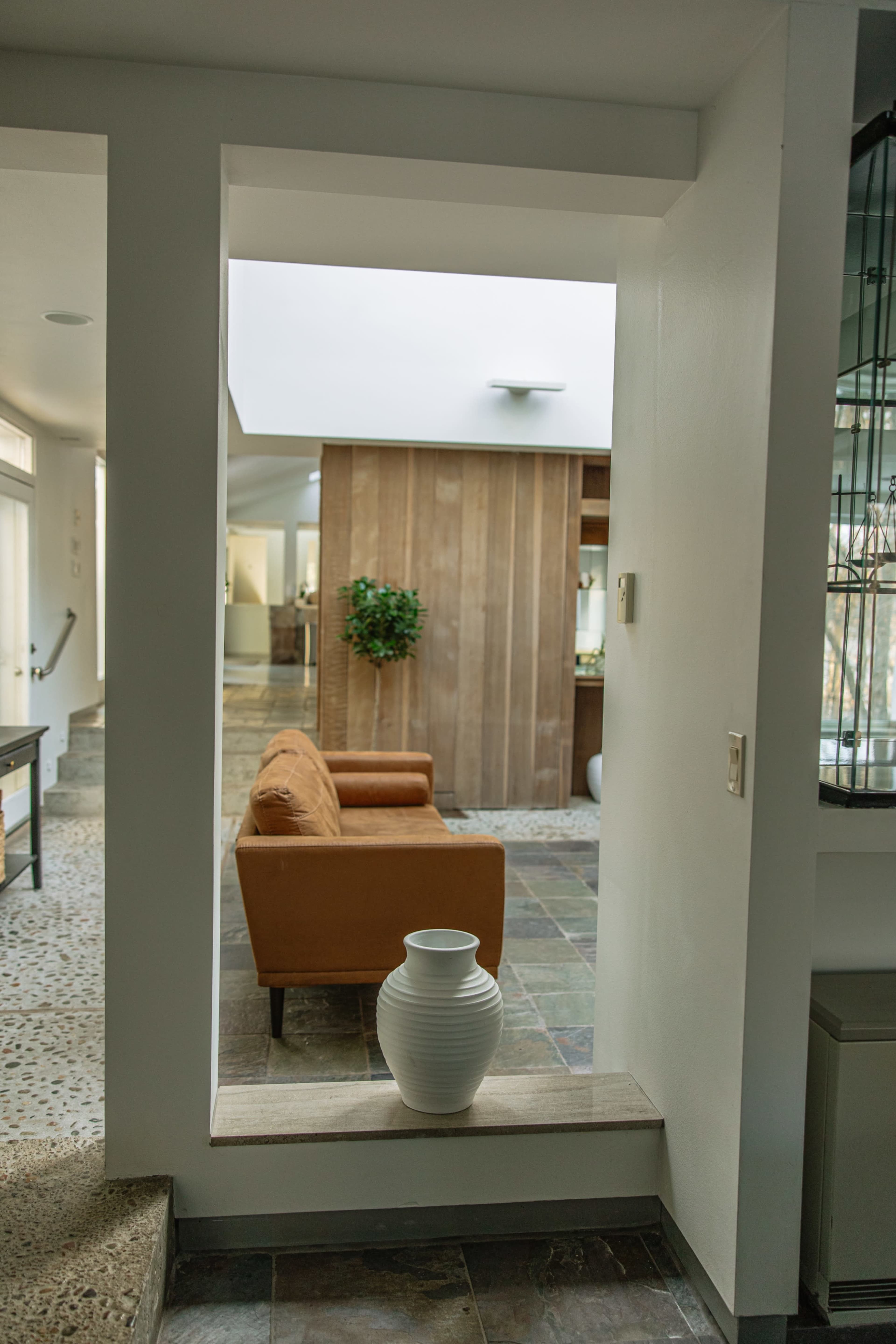 Mid Century Modern with Natural Light Image in Brunswick, Eau Claire, WI