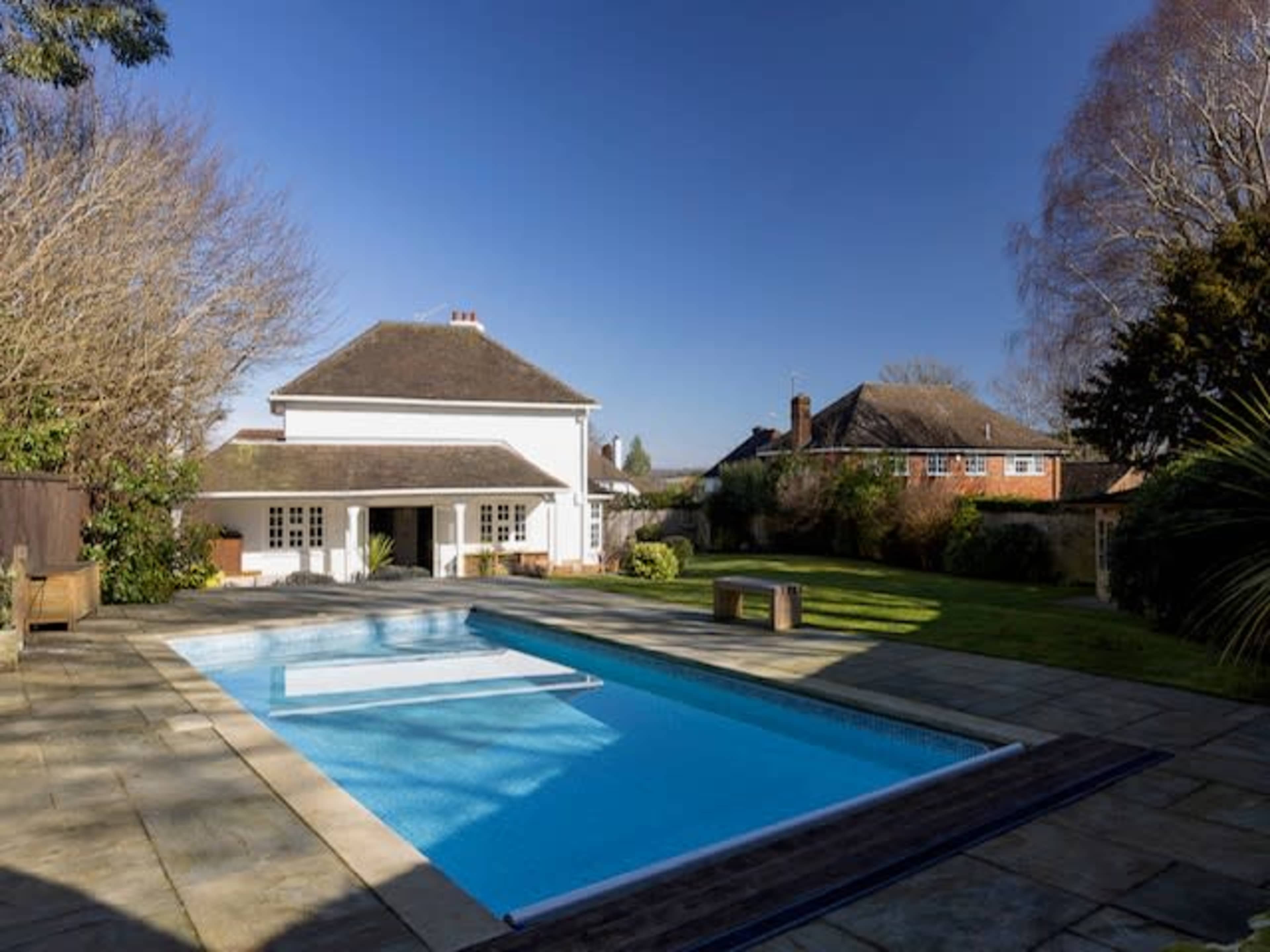 Detached Edwardian Home with outdoor pool in a picturesque garden Image in Berkhamsted, Berkhamsted, ENG