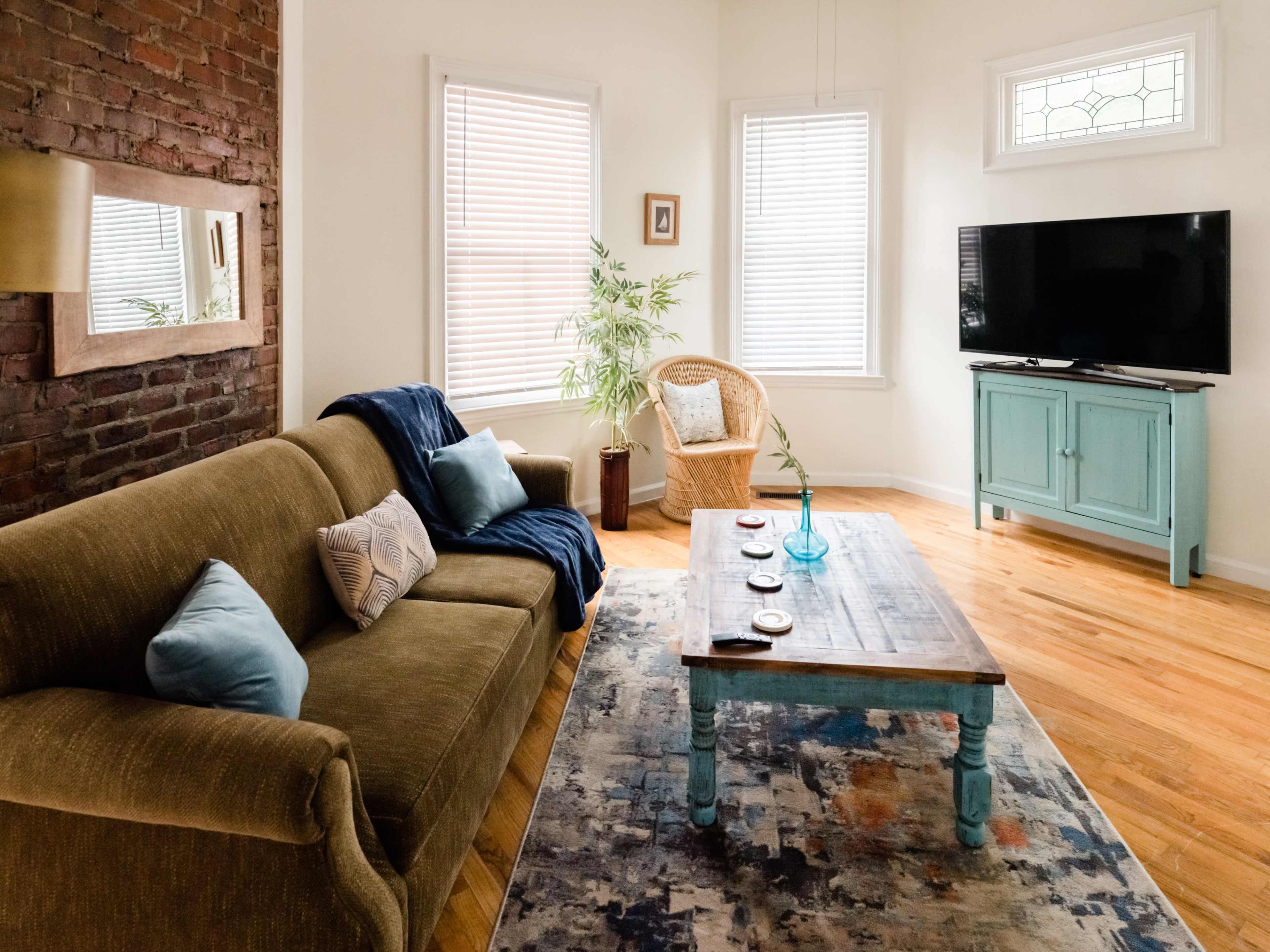 Charming Savannah Apartment w/ Private Patio — Ideal for Film, Meetings & Intimate Events Image in Victorian District - West, Savannah, GA