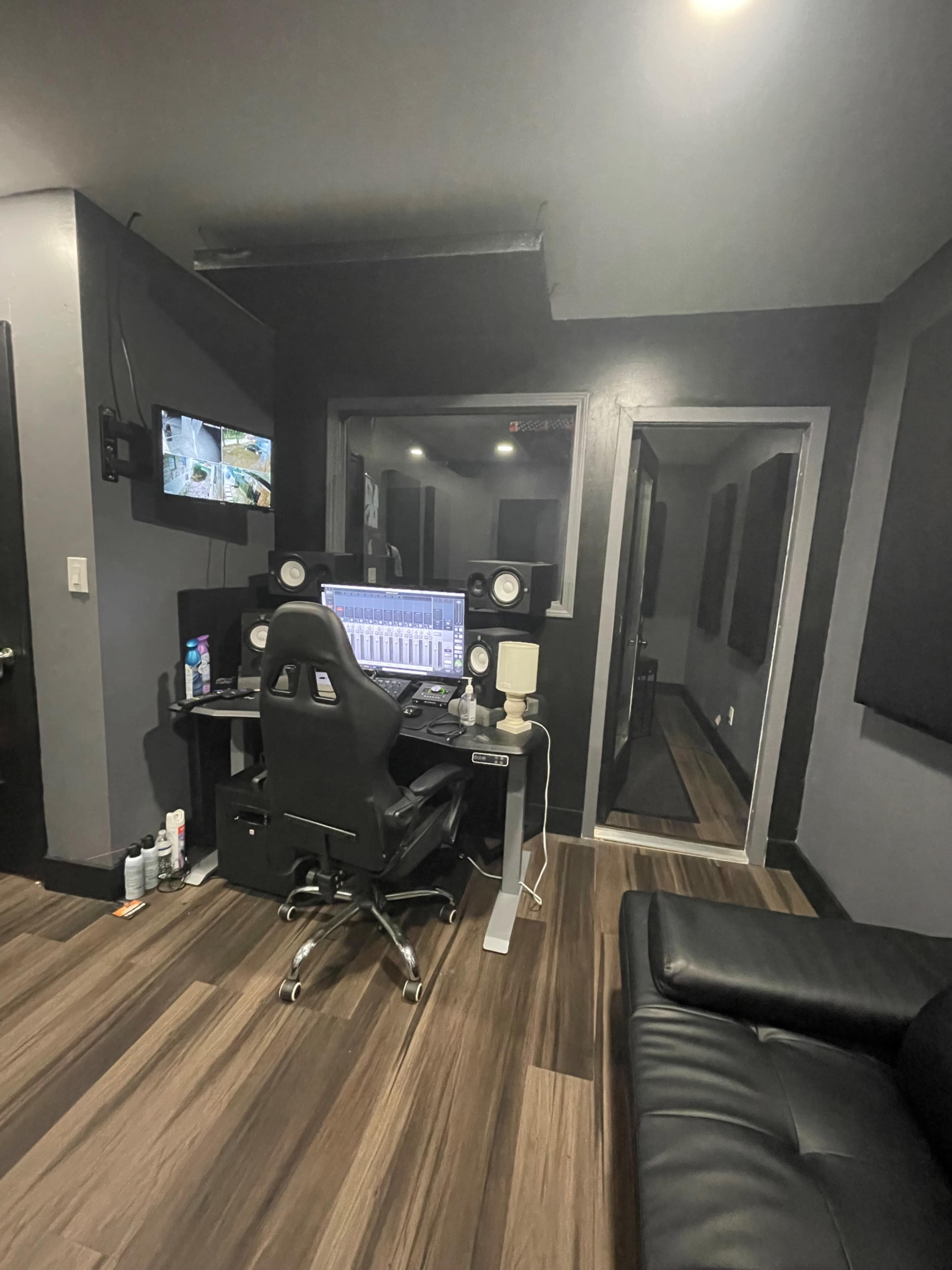 Recording Studio in Midtown Atlanta Image in Buckhead, Atlanta, GA