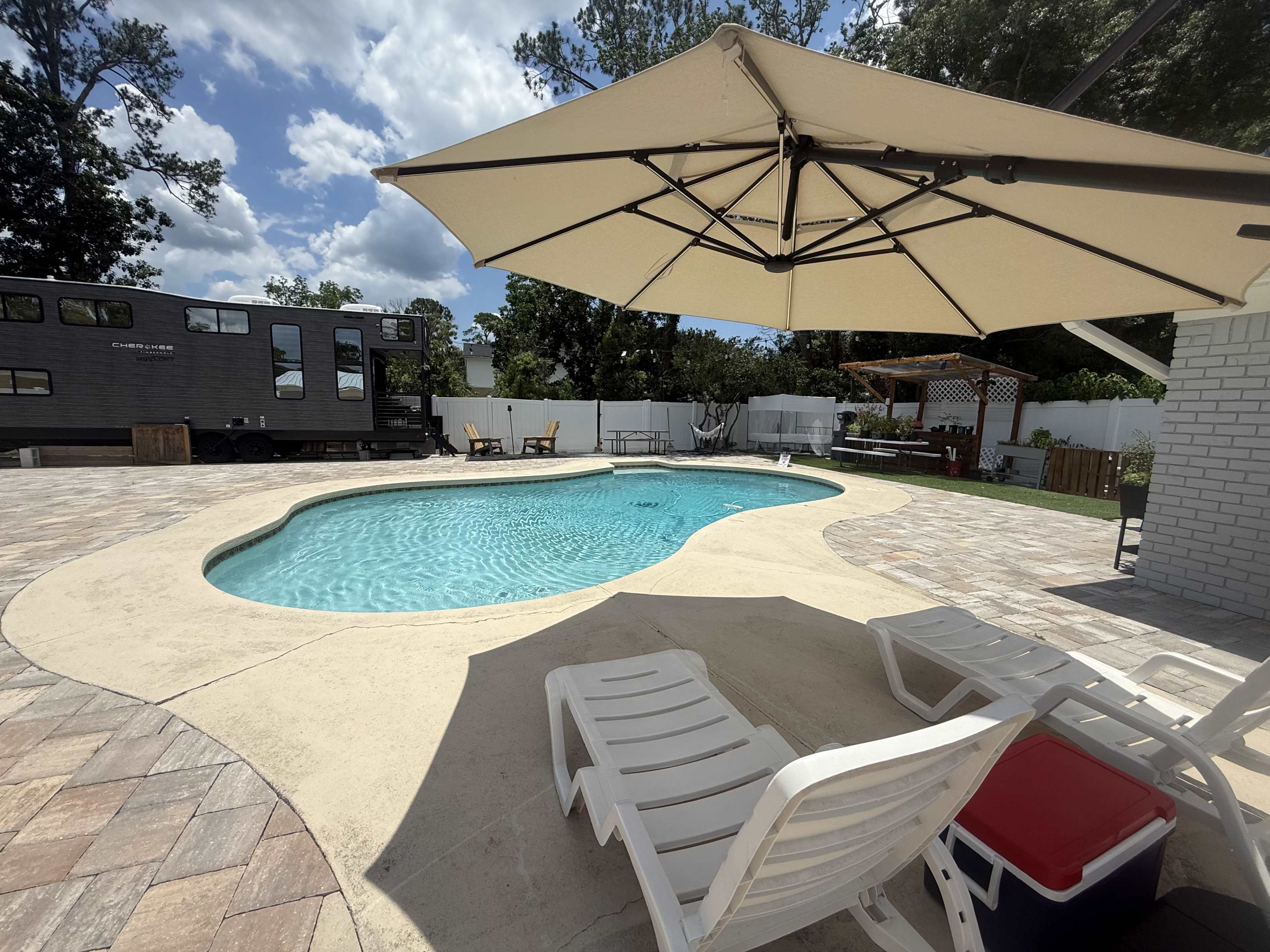 The Arlington Backyard Oasis – Private Outdoor Retreat with Poolside Vibes, Movies & Game Nights Image in Arlingwood, Jacksonville, FL