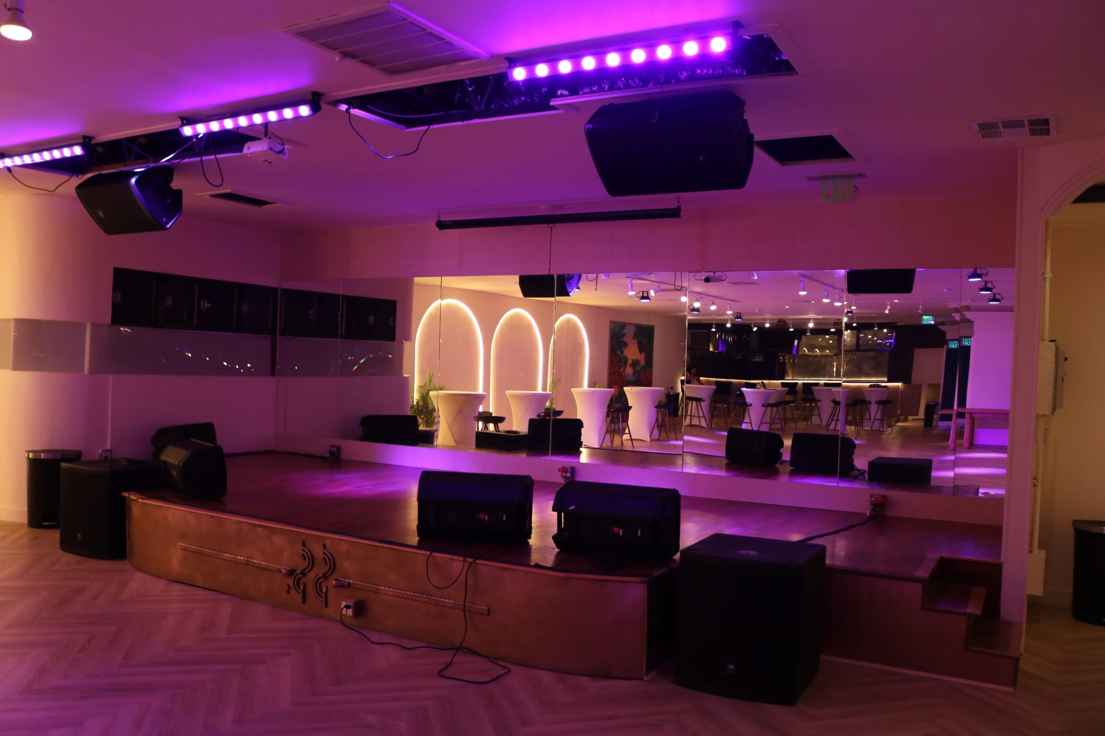 Artsy, Private Events Venue Near Universal City Image in Studio City, Studio City, CA