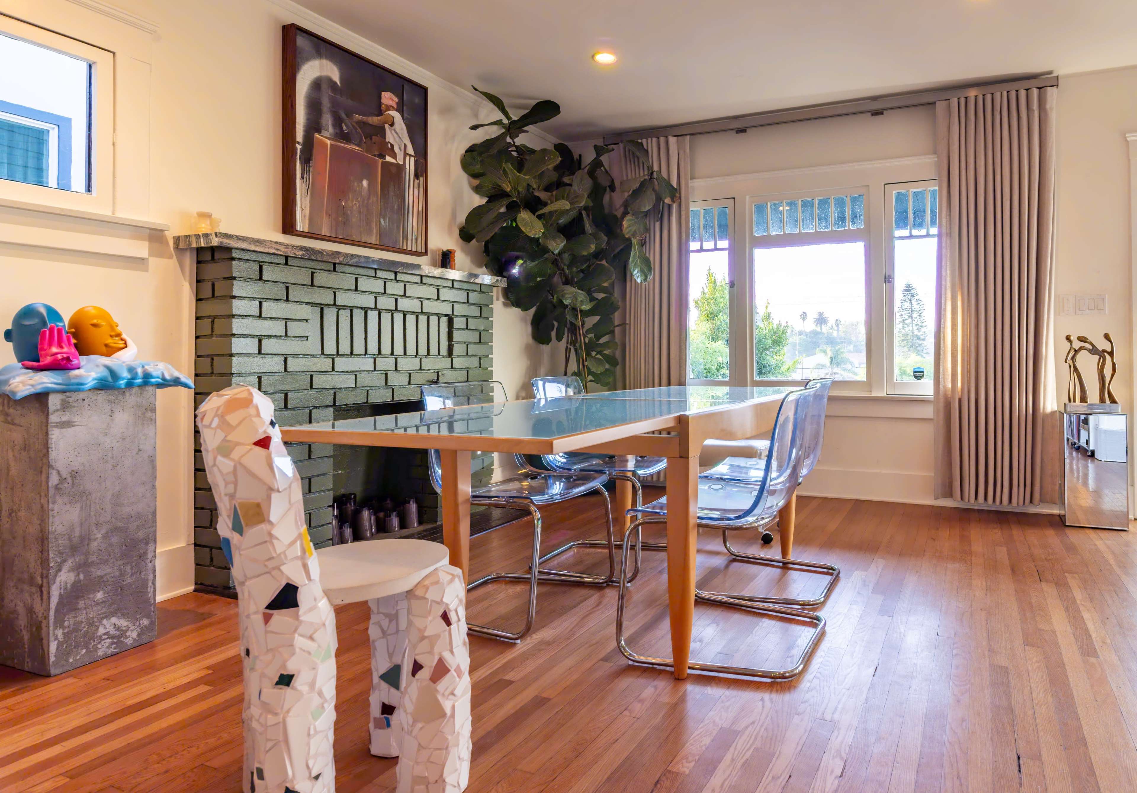 Contemporary Artist's Retreat Crafstman Home Image in Silver Lake, Los Angeles, CA