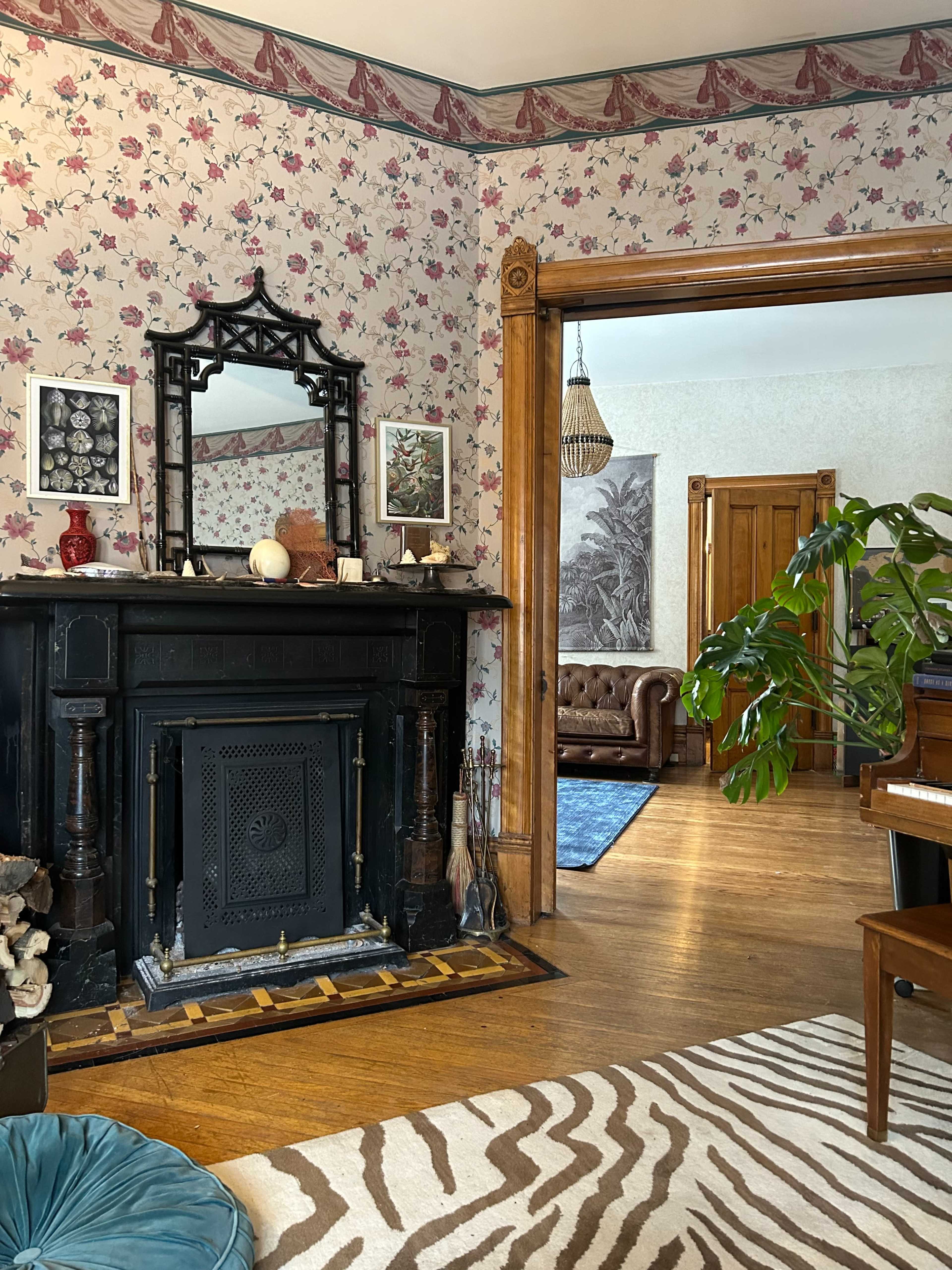 Victorian Coastal Curiosities Atelier Image in Phillips, MINNEAPOLIS, MN