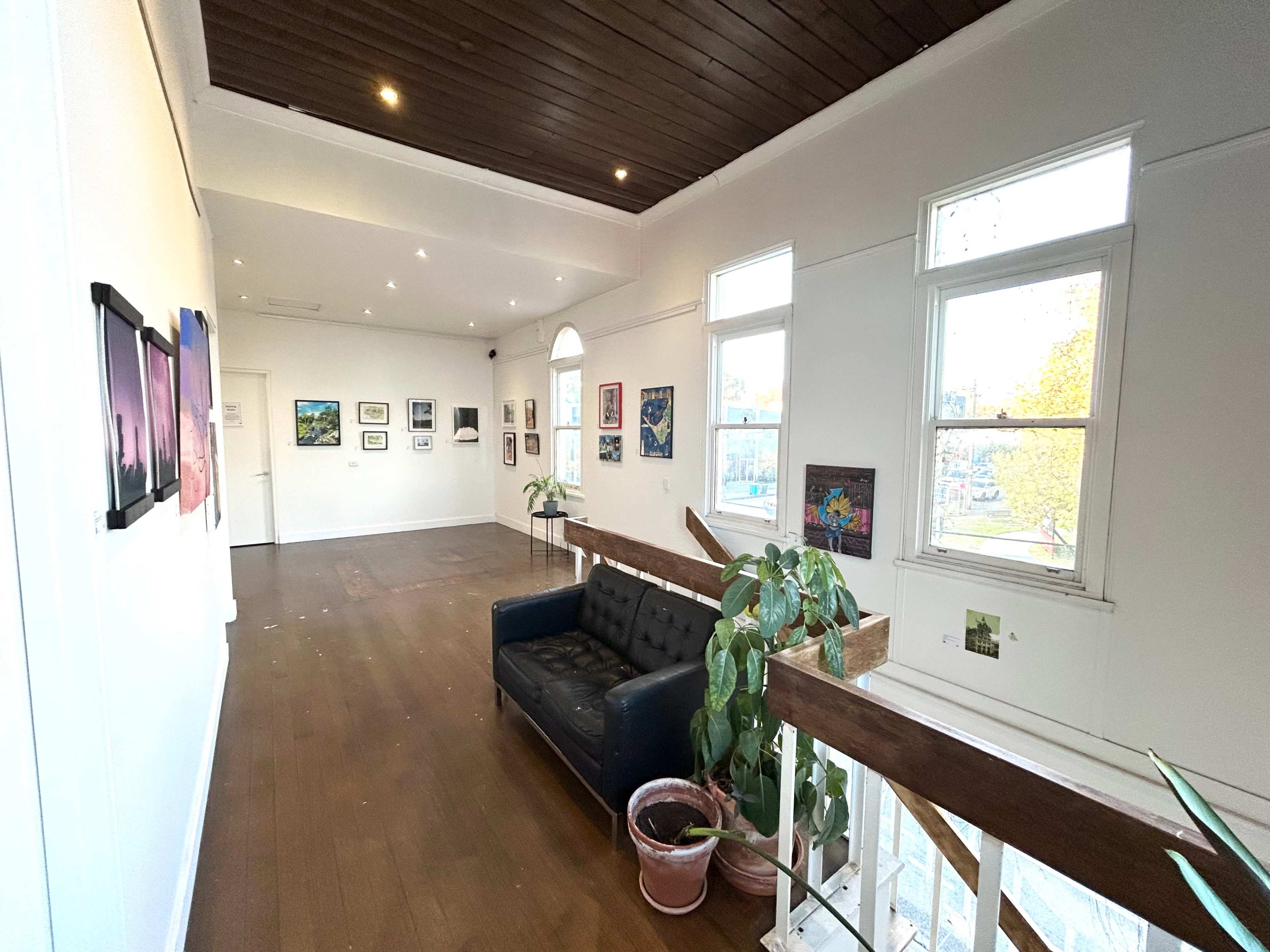 Gallery 3 Image in Kew, Kew, VIC