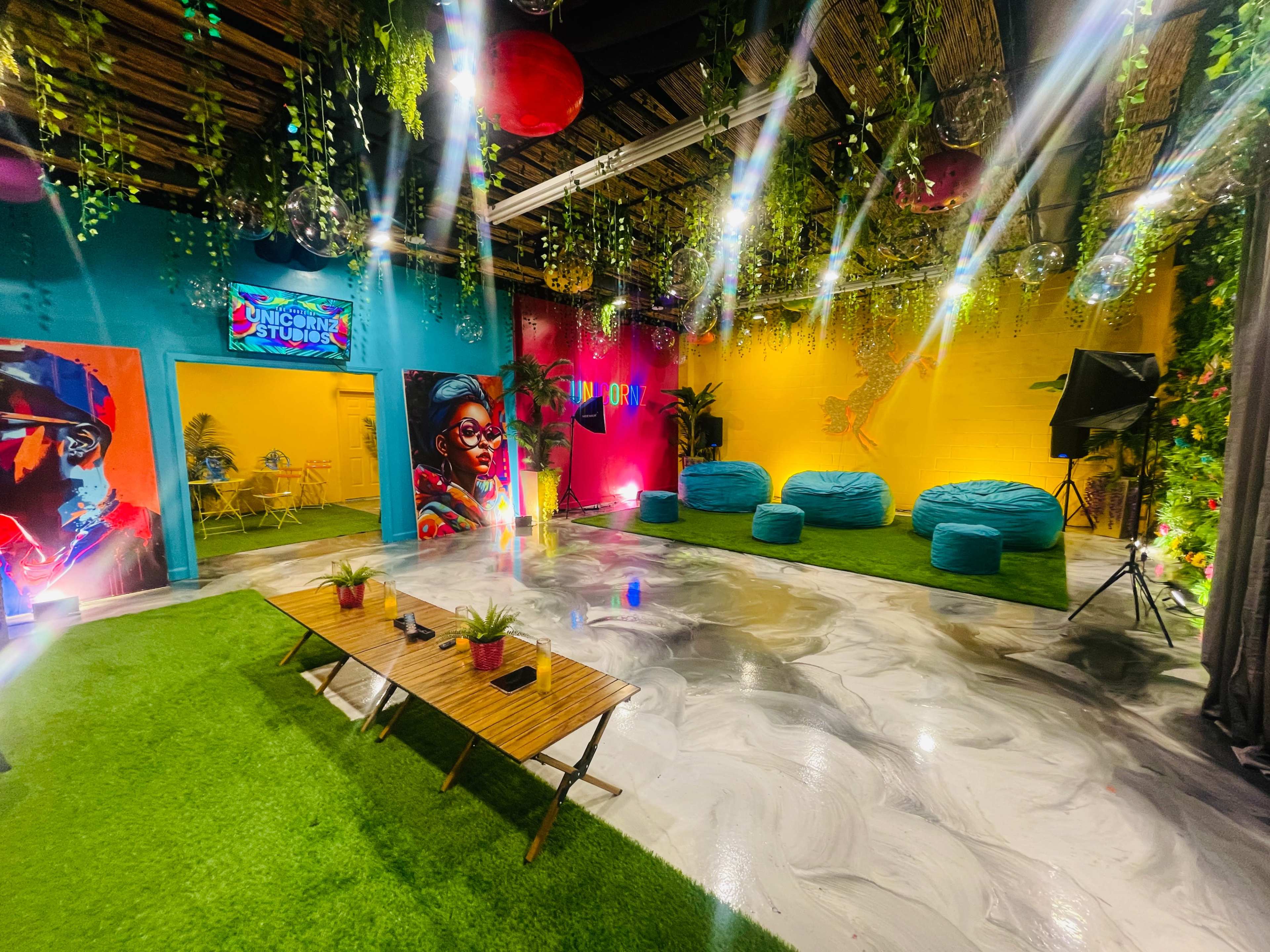 Colorful Eclectic Space in Downtown Atlanta Image in Pittsburgh, Atlanta, GA