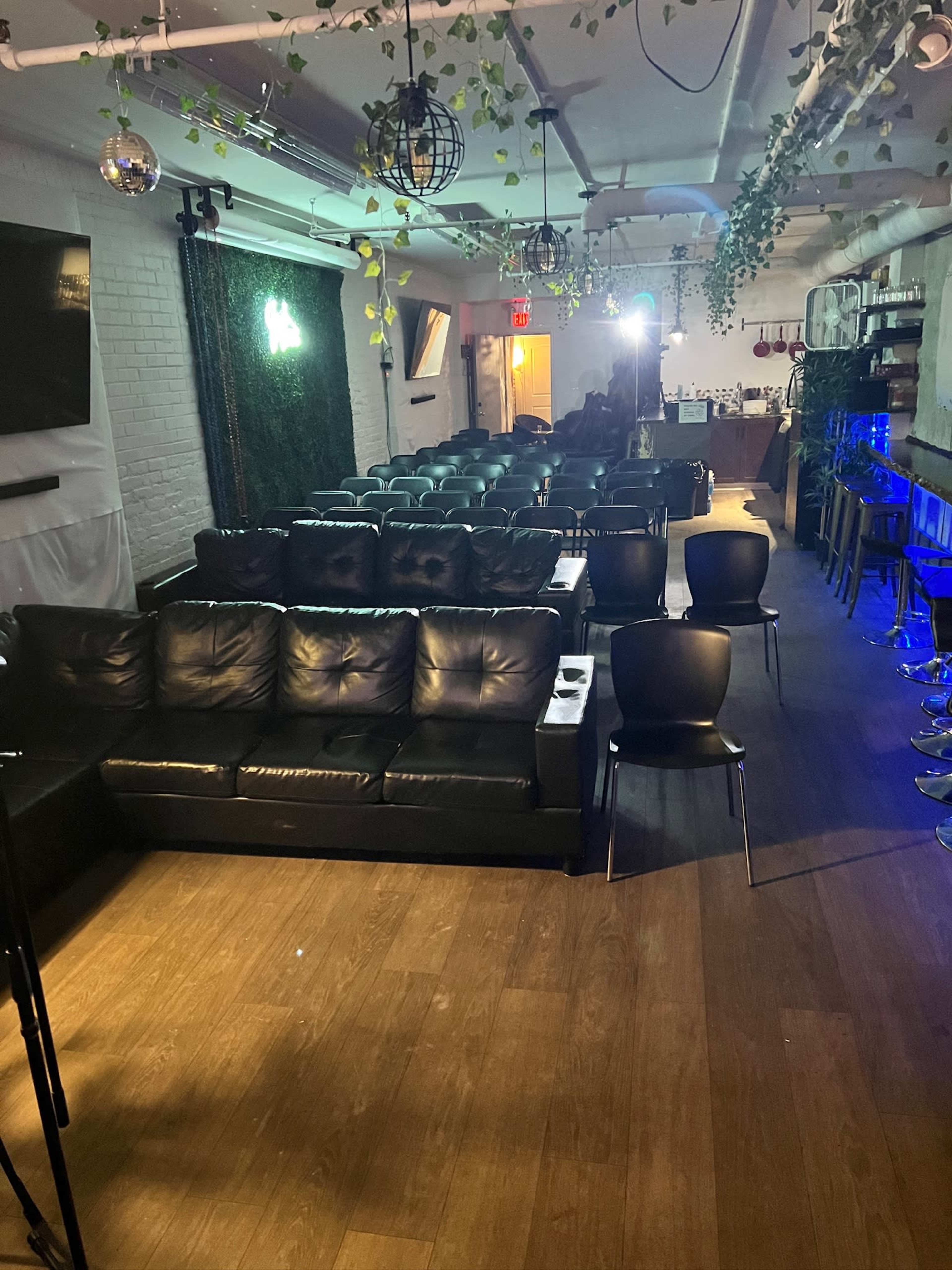 Industrial Event Space w/ Rear Patio & Downtown London View Image in Central London, London, ON