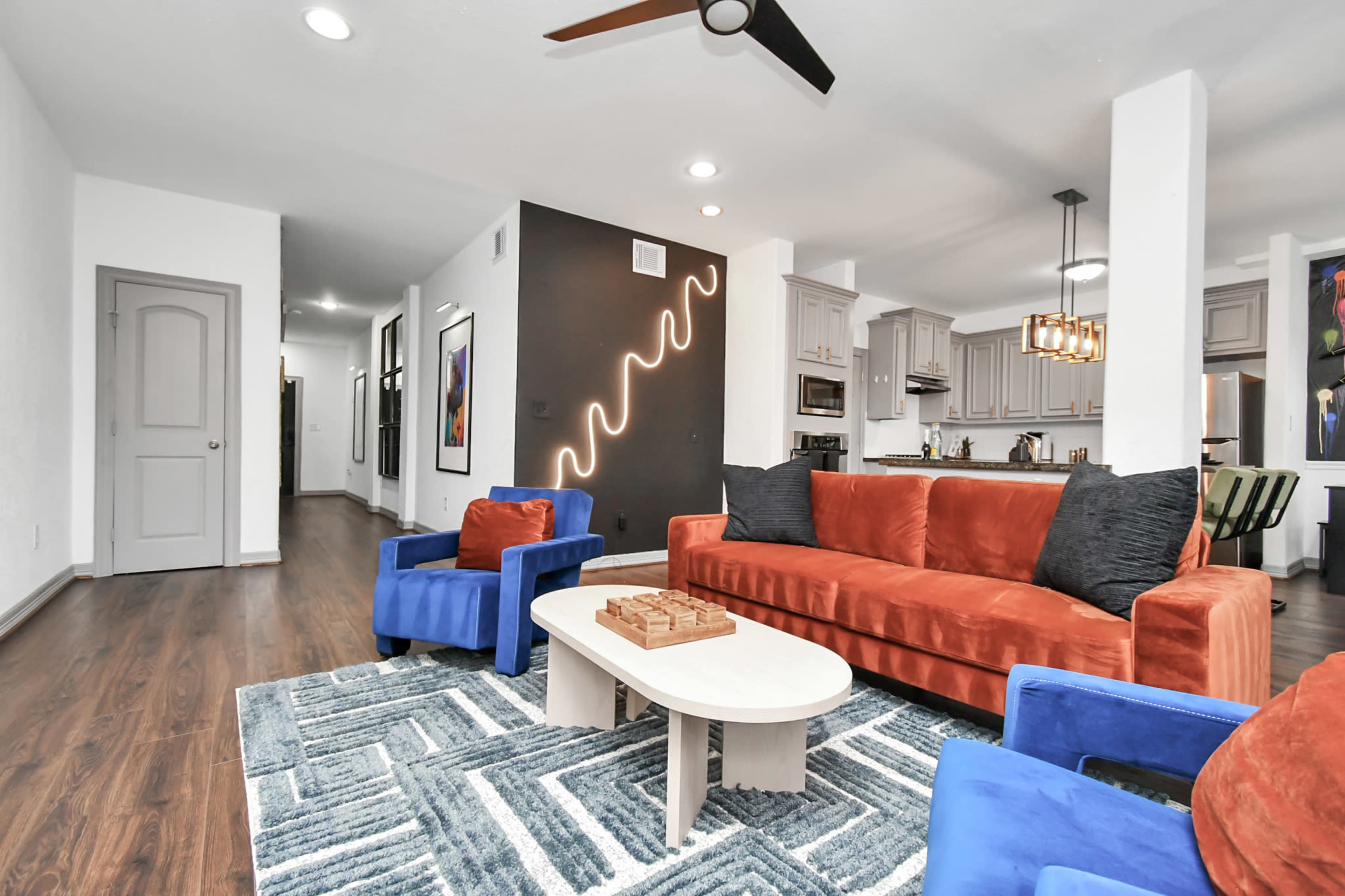 The Ultimate Creative Space for Gatherings, Shoots, and Stays Image in Greater Fifth Ward, Houston, TX