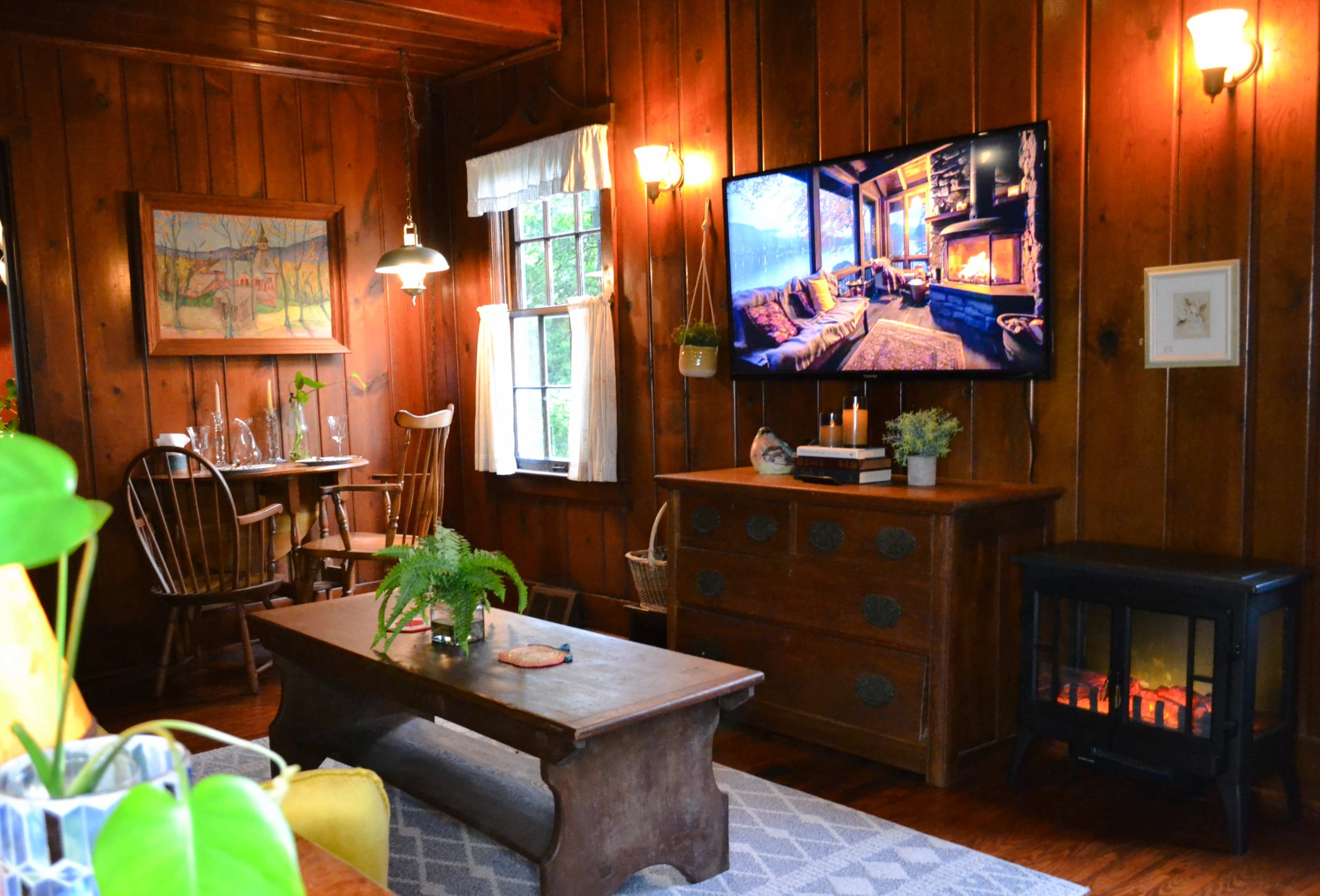 Charming 1930s Cottage Retreat Image in , Bryans Rd, MD