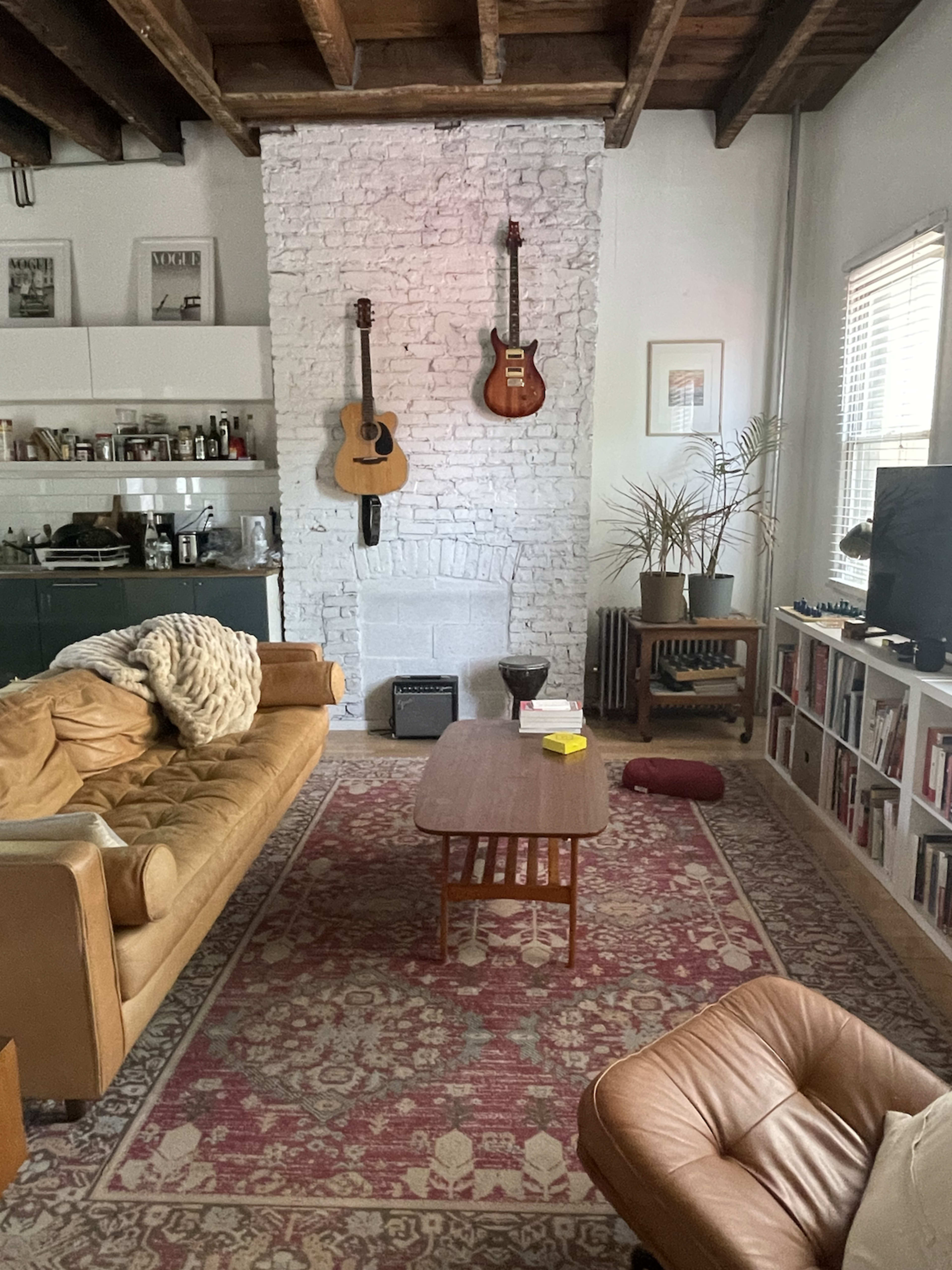 Artistic Brooklyn Townhouse with Open Space & Natural Texture Image in Williamsburg, BROOKLYN, NY